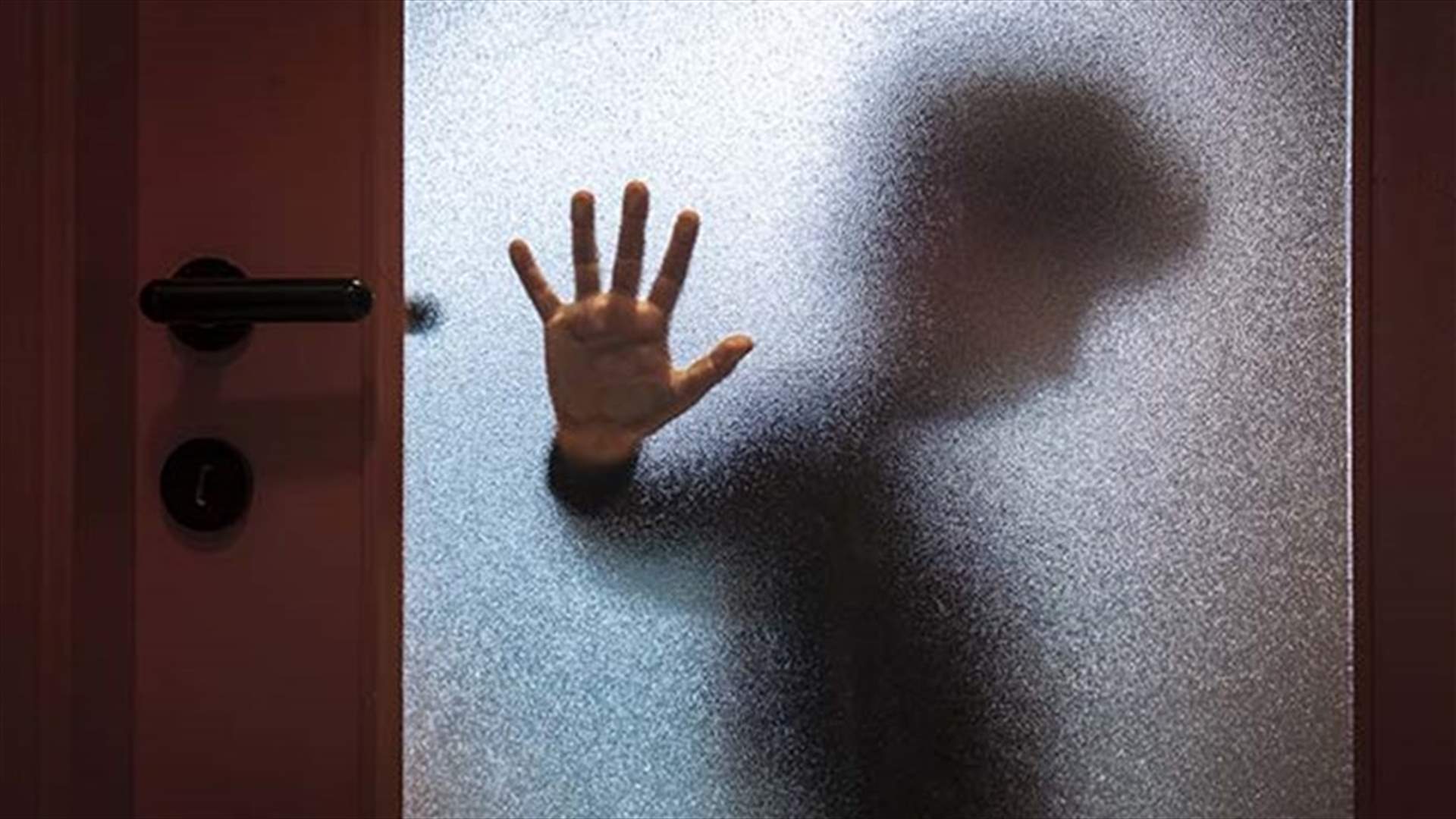 بعدما خطفوه واغتصبوه... كيف هرب ابن الـ 10 سنوات من معذّبيه؟