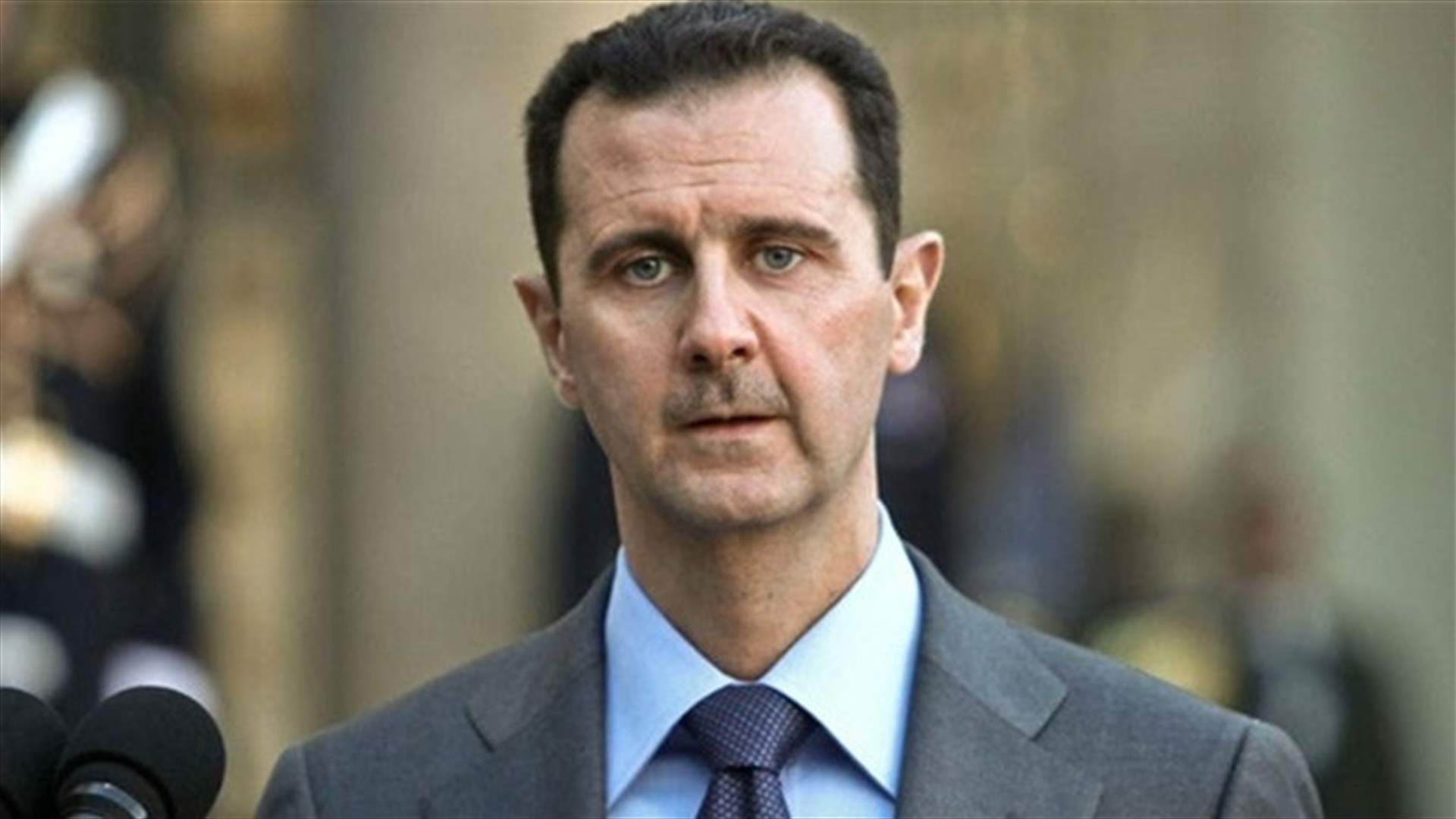 VIDEO - Briefcase in hand, Assad strolls into his office after strikes