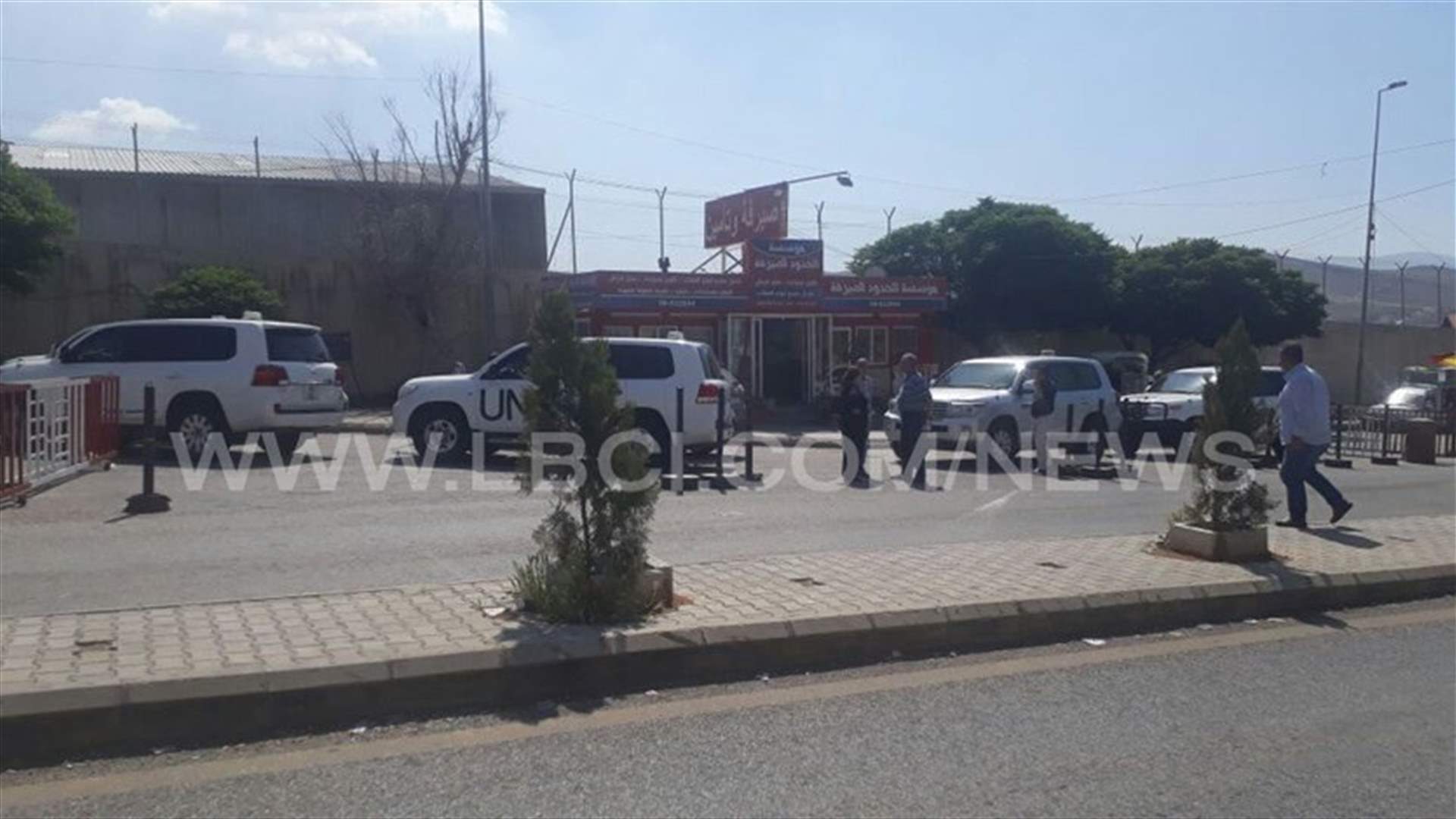 [PHOTO] International delegation on prohibition of chemical weapons use crosses al-Masnaa into Syria