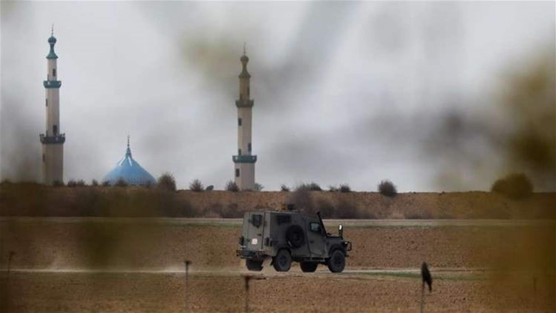 اسرائيل تعطل نفقا يخترق الحدود مع غزة