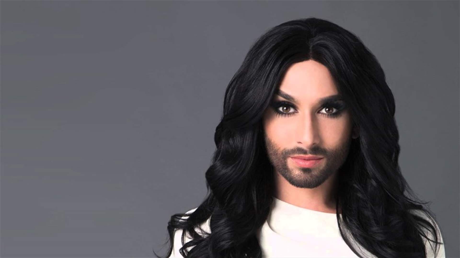 المغنية الملتحية كونشيتا فورست تكشف إصابتها بالـ HIV