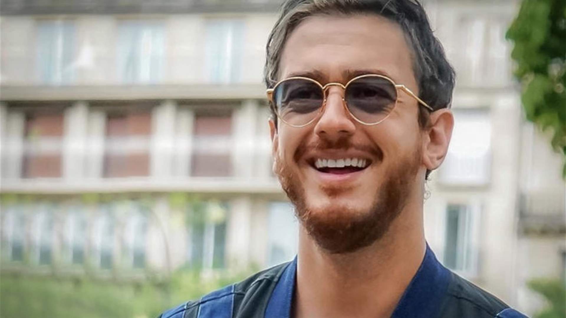صورة  سعد المجرد في حوض السباحة تشعل قلوب الفتيات