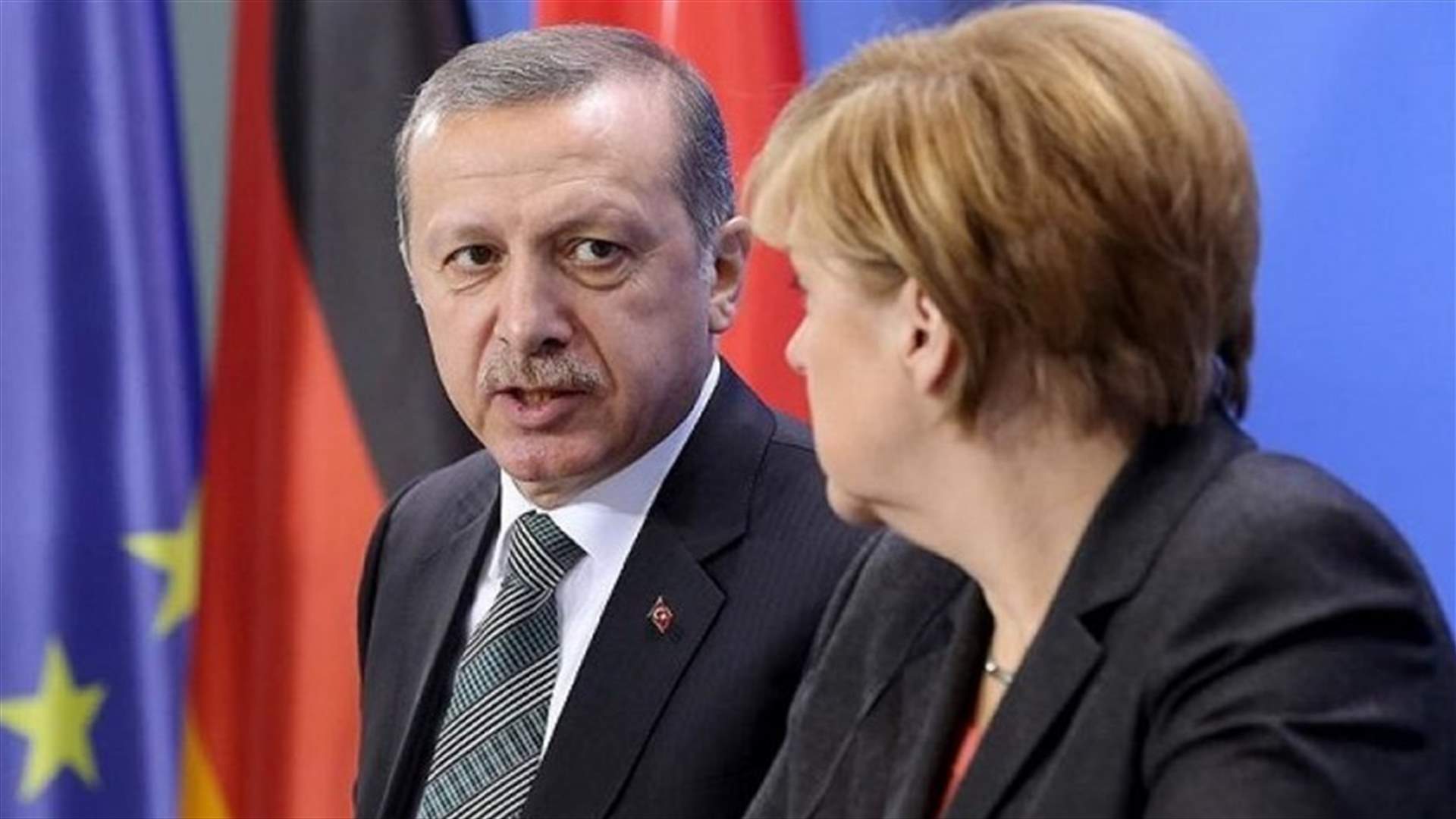 ميركل وإردوغان بحثا في اتصال هاتفي الوضع في سوريا