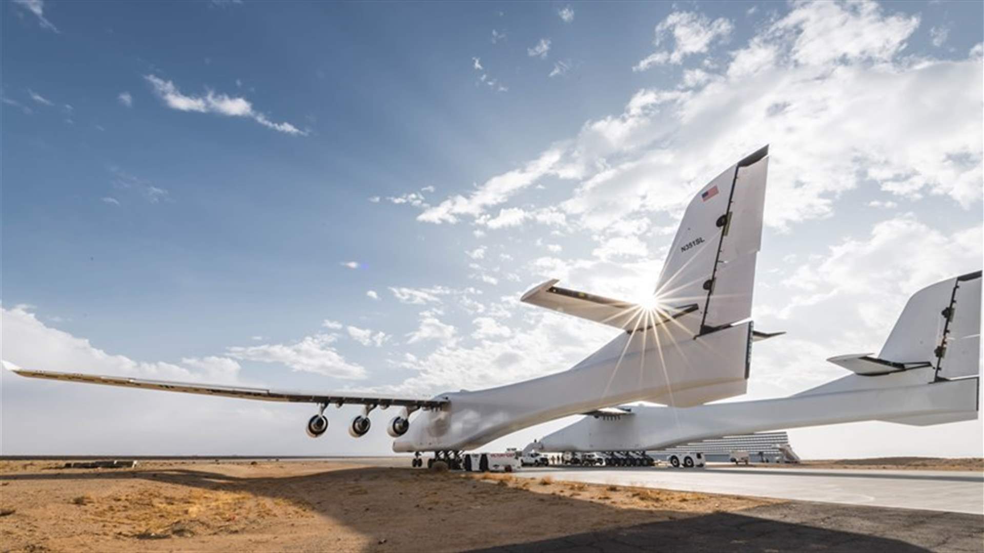 أكبر طائرة في العالم سيتم إطلاقها قريباً... بجناحين أطول من ملعب كرة قدم!