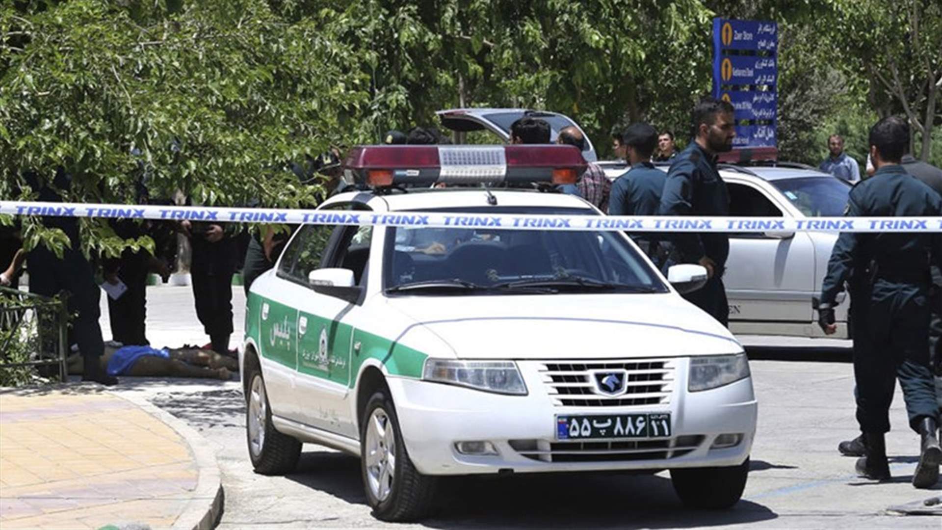 منظمة حقوقية: إيران تحتجز أستاذا جامعيا يحمل جنسية بريطانية