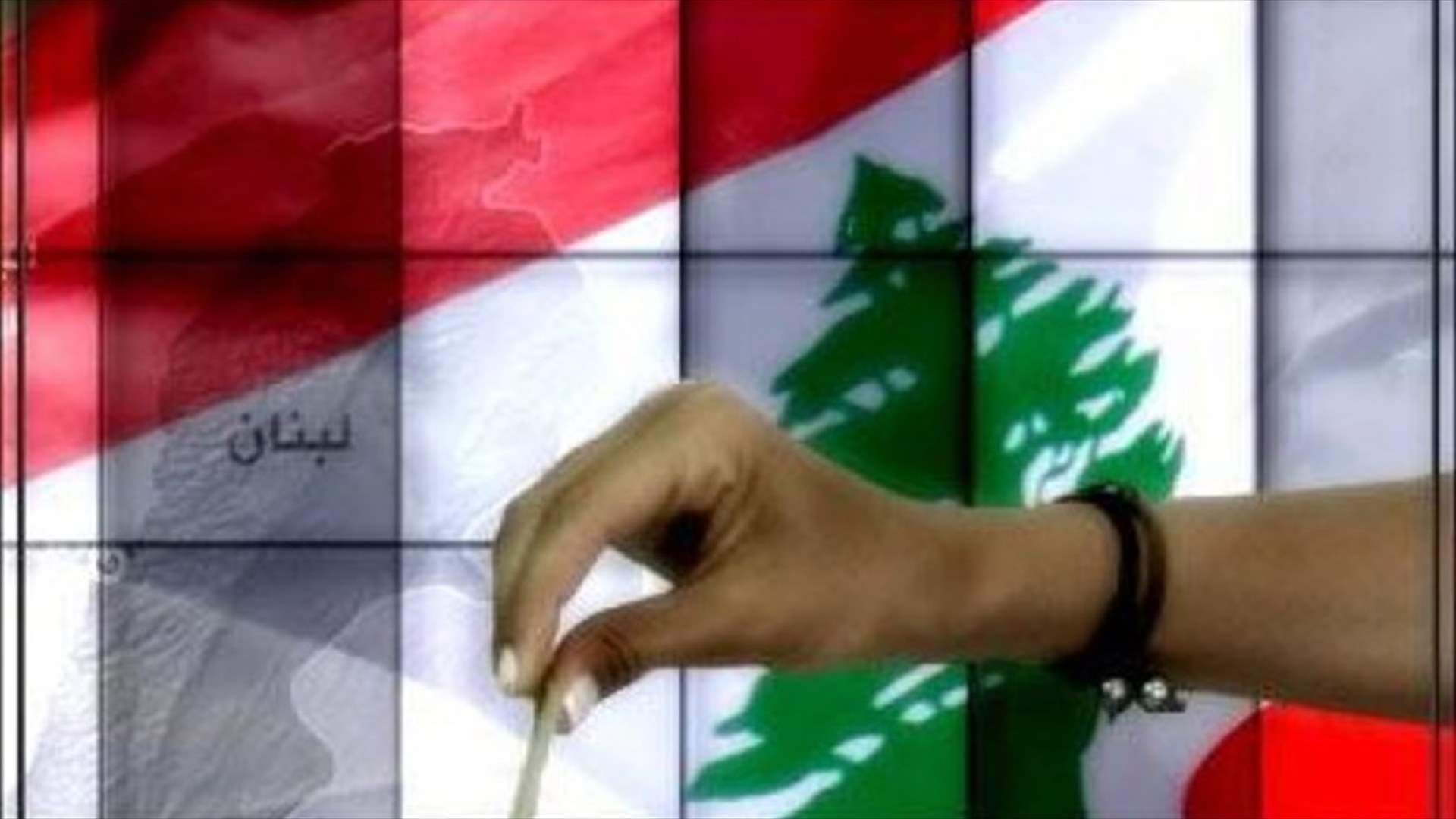 الناخبون يقترعون في رومانيا واليونان...