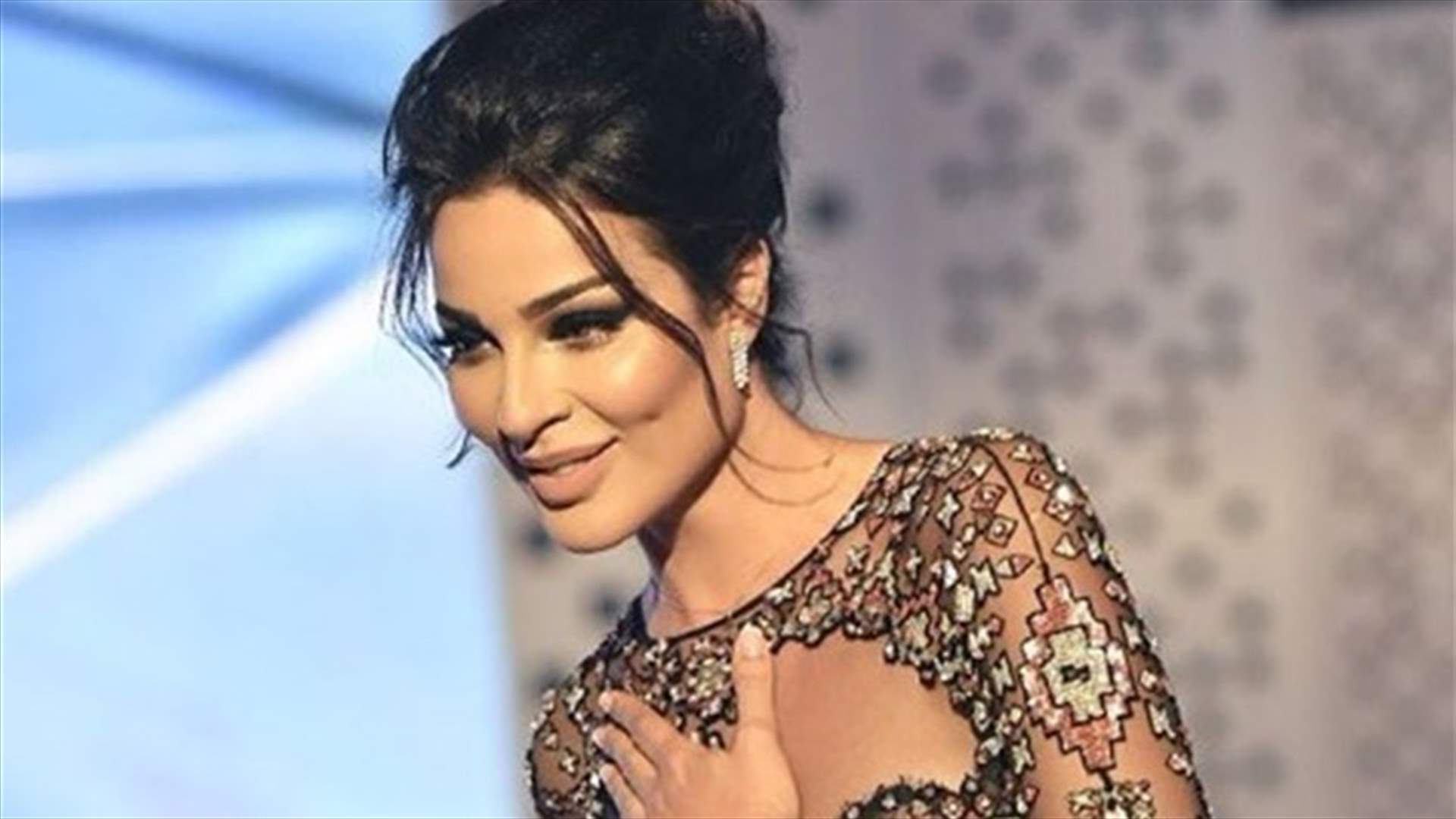 بالفيديو – نادين نجيم تقصّ شعرها مجدداً... وهذه هي النتيجة!