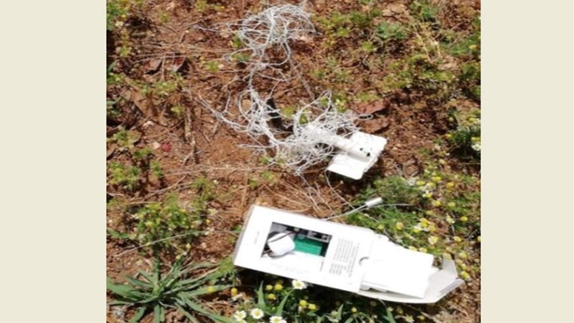 بالصورة- العثور على جهاز رصد جوي اسرائيلي في خراج بلدة تولين