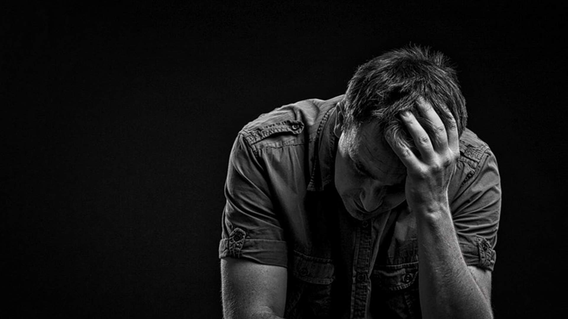 ما علاقة الشعور بالقلق بالإصابة بالخرف؟
