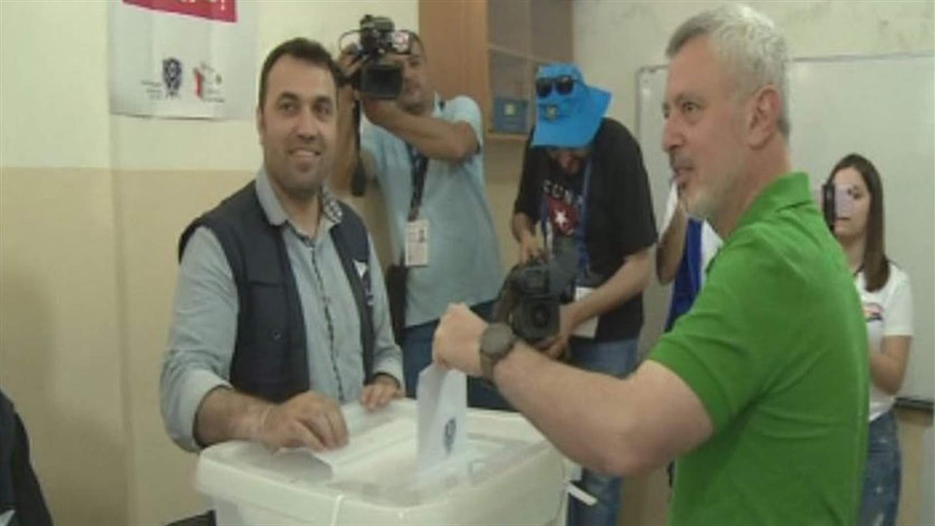 [PHOTO] Sleiman Frangieh after voting: Zgharta is for everyone