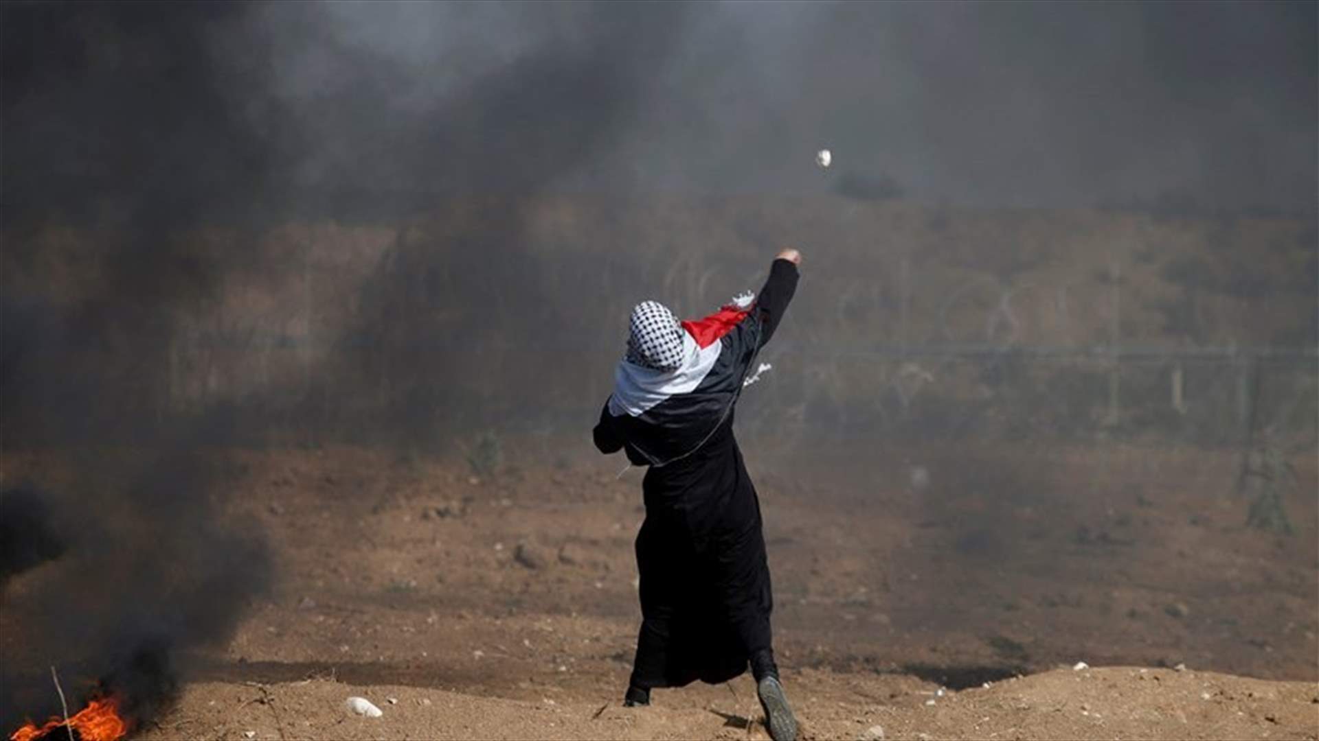 Israeli fire kills one Palestinian, wounds 170 in border protest-Gaza medics