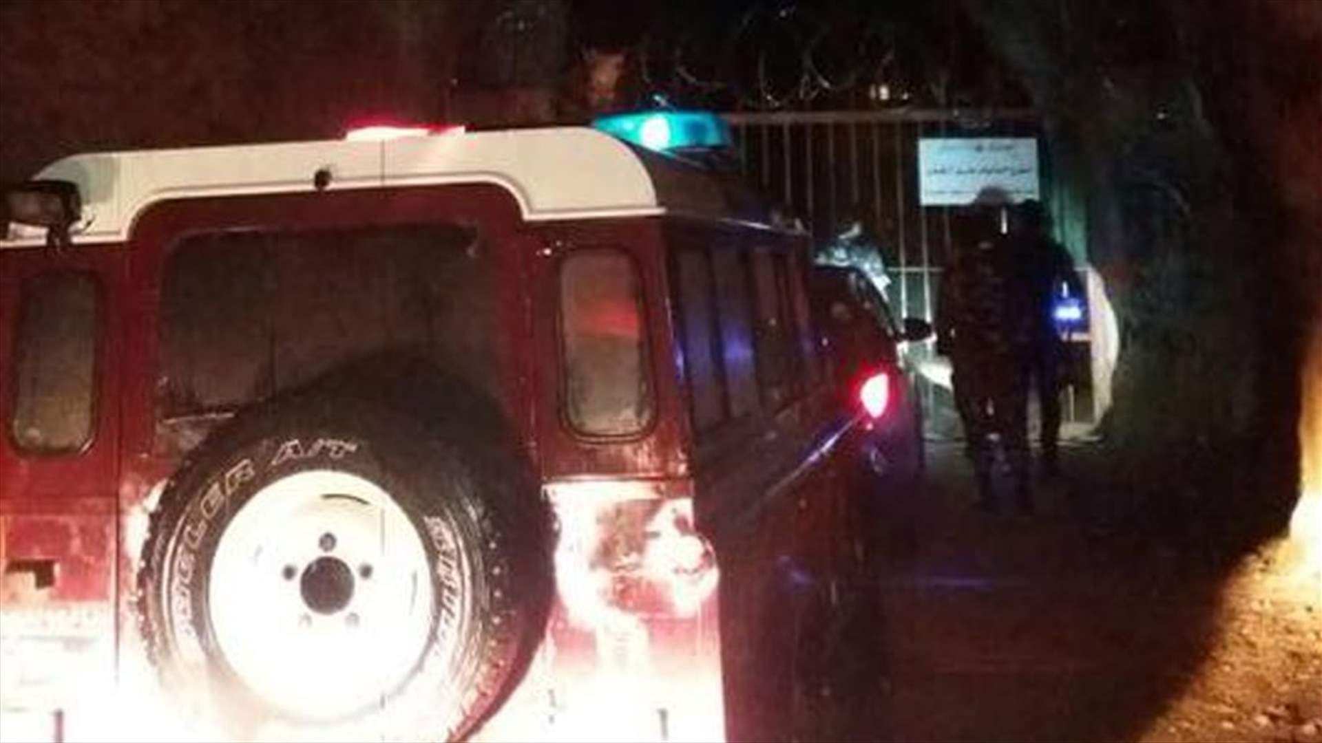 انقاذ شابين ضلا طريقهما في احد احراج يحشوش بسبب الامطار