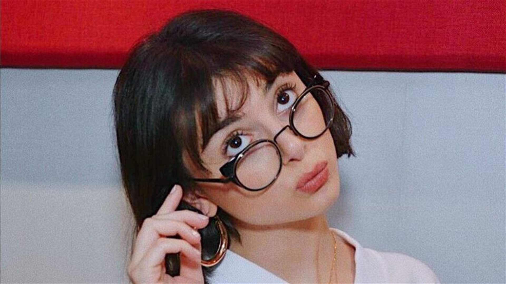 بالفيديو- بعد "اللوك" الجديد ... شبه كبير بين ماريتا وهذه النجمة العالمية