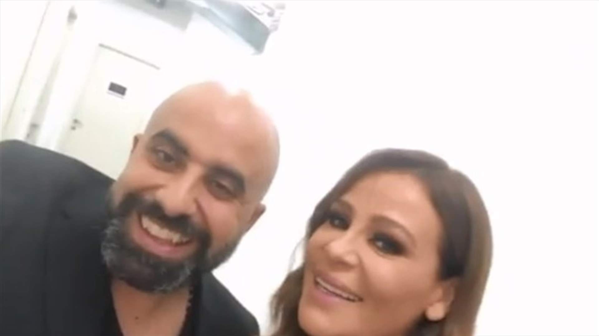 بالفيديو- ديو يجمع كارول سماحة وهشام حداد في الكواليس.. "آخر حلقة سوا"!