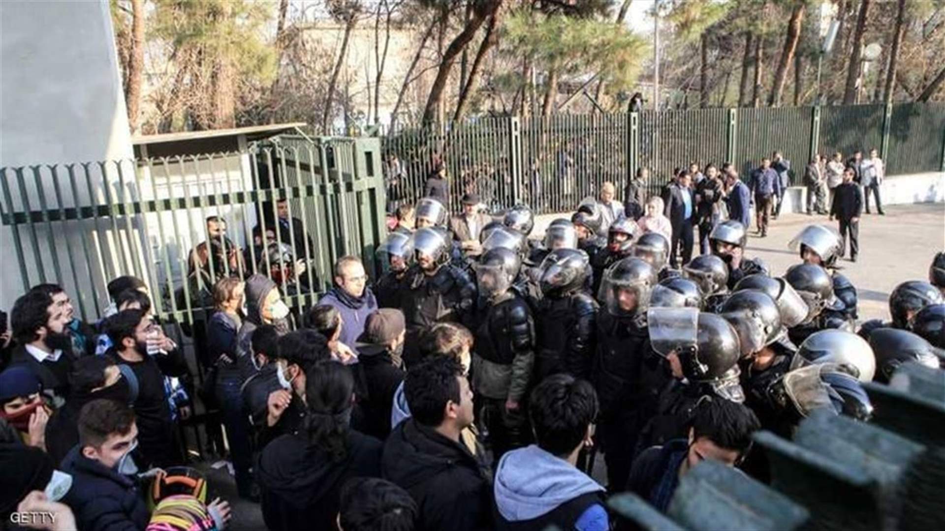 قتيل وستة جرحى في أعمال عنف في جنوب ايران