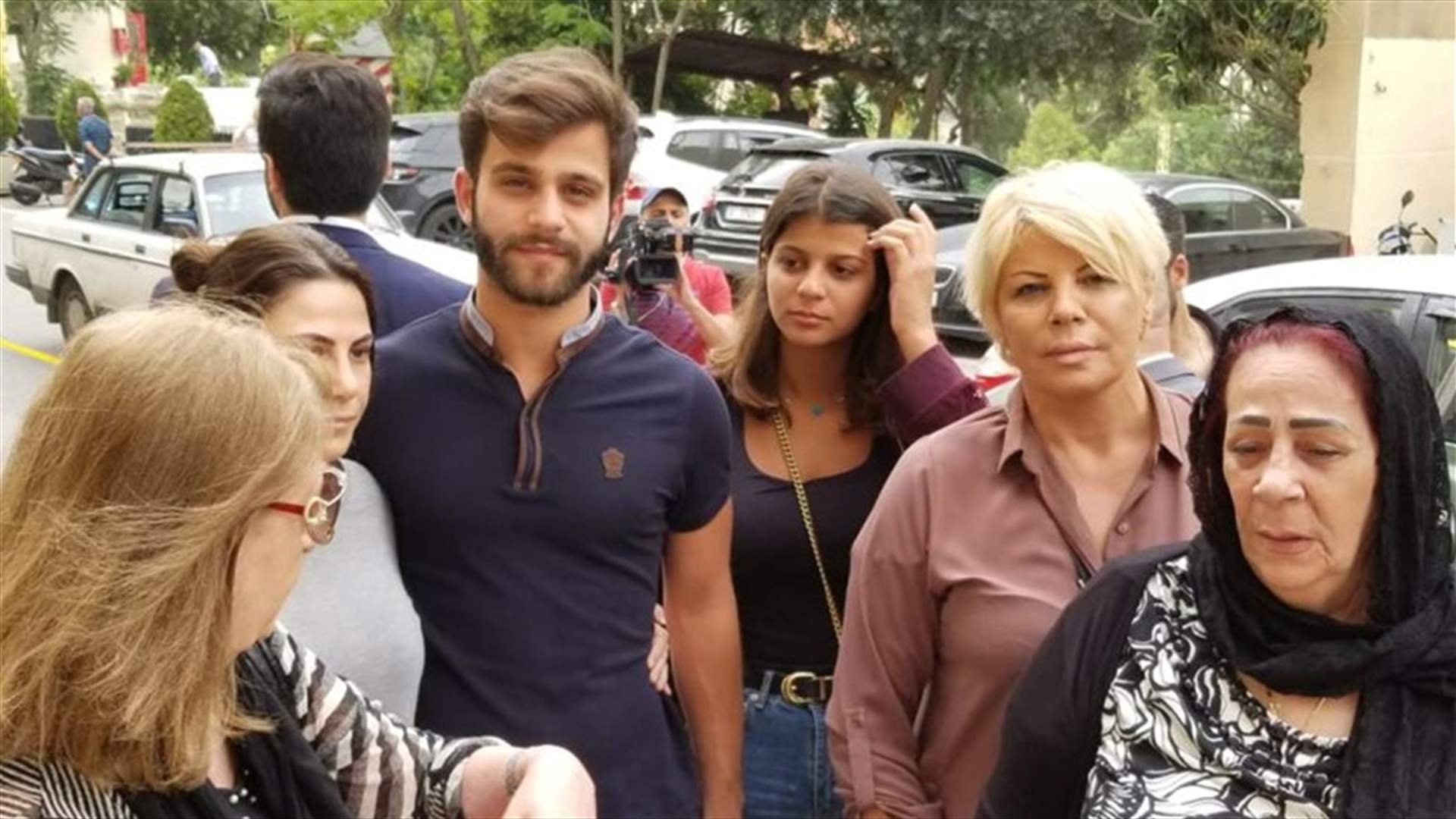 اعتصام امام قصر العدل تزامنا مع جلسة استجواب المتهم علي الزين