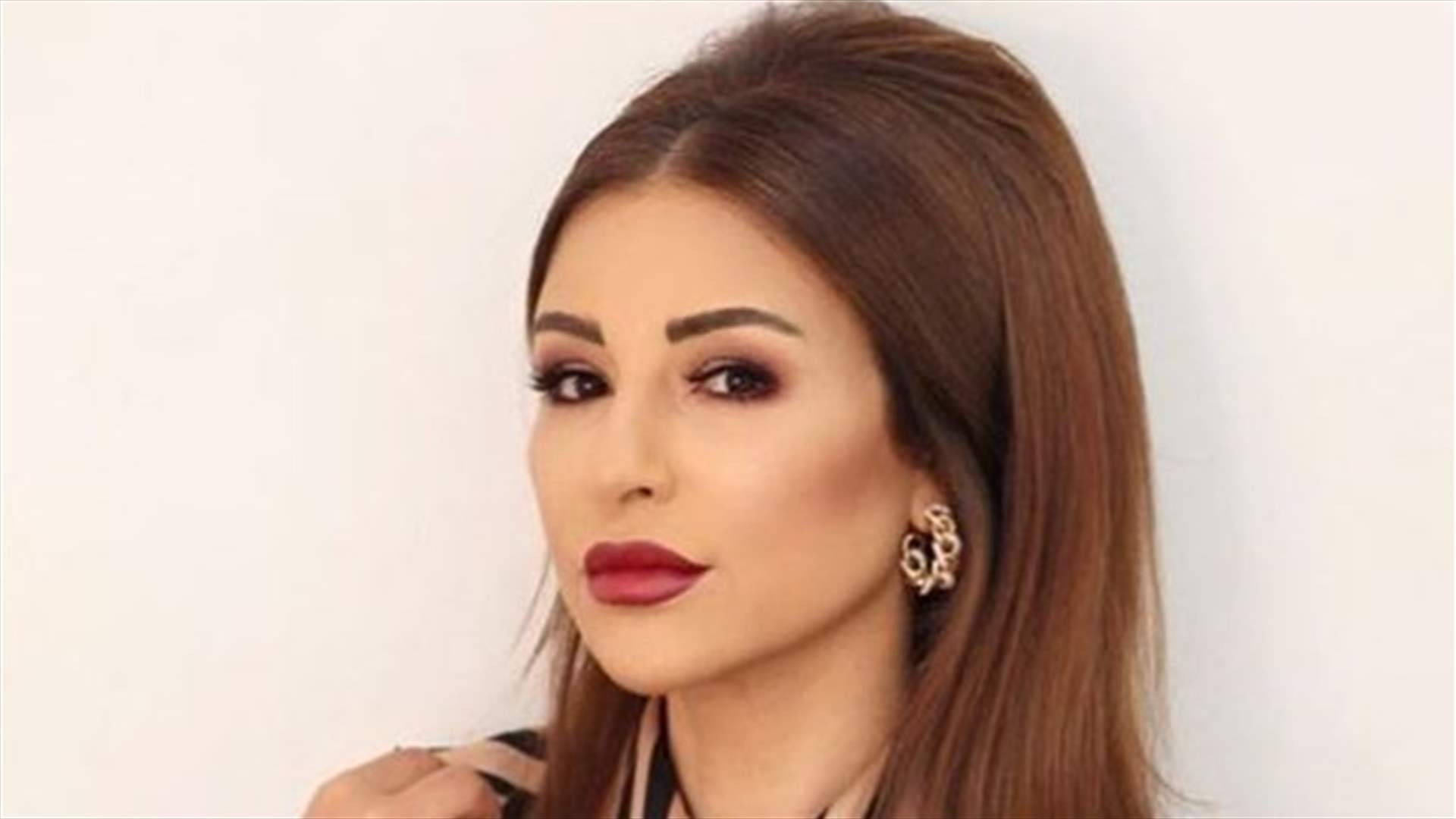 بالفيديو- بعيداً عن جوليا.. هل زارت ماغي بو غصن عيادة الطبيب النفسي في الحقيقة؟