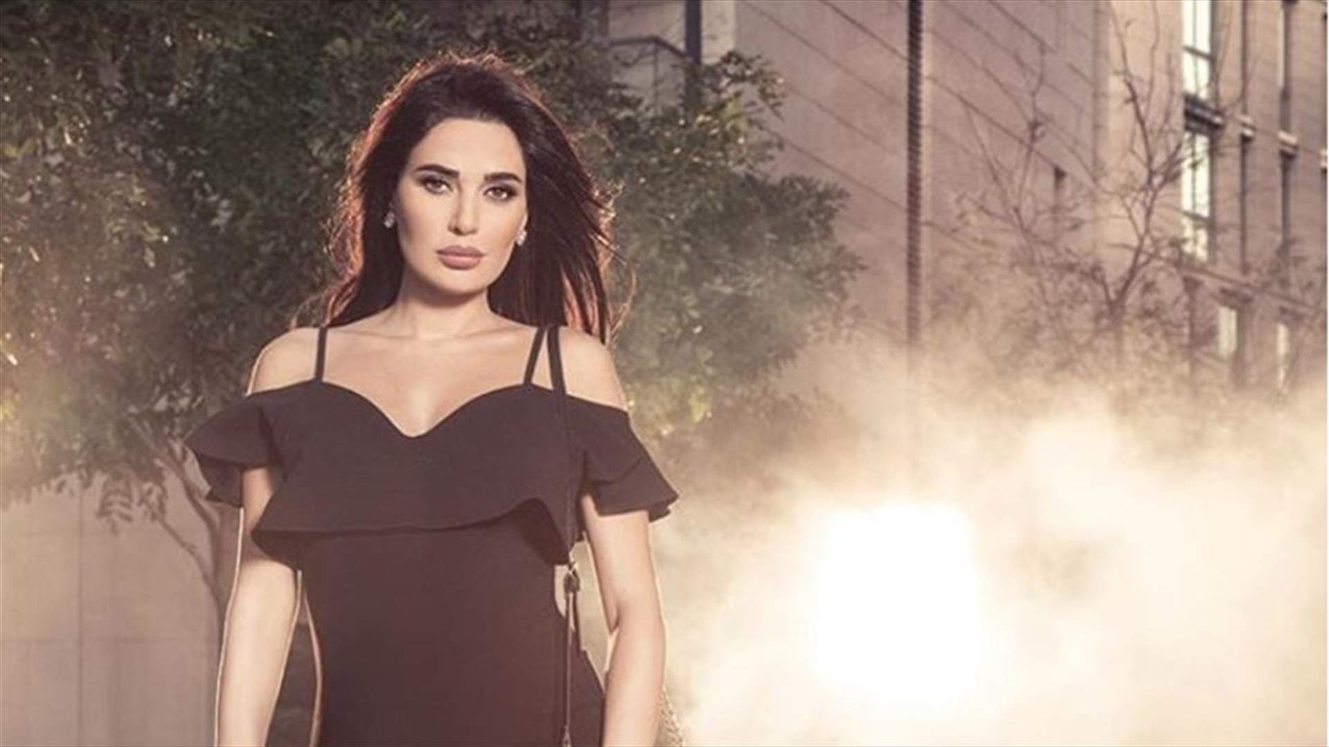 صورة عفوية لسيرين عبد النور مع ابنتها... ما هو "أهم شعور بالدني"؟