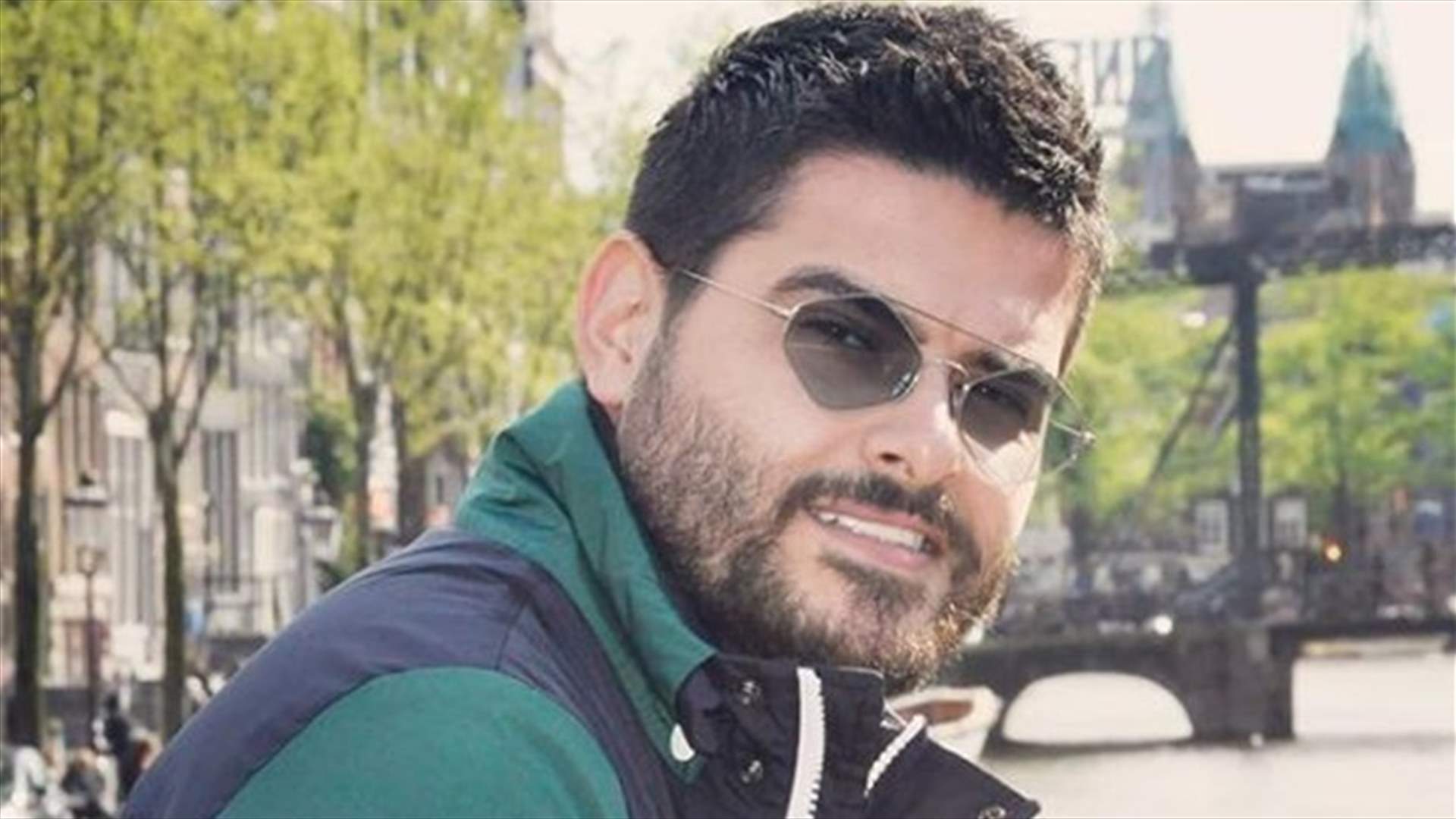 بالصورة- ناصيف زيتون "مع المجانين"