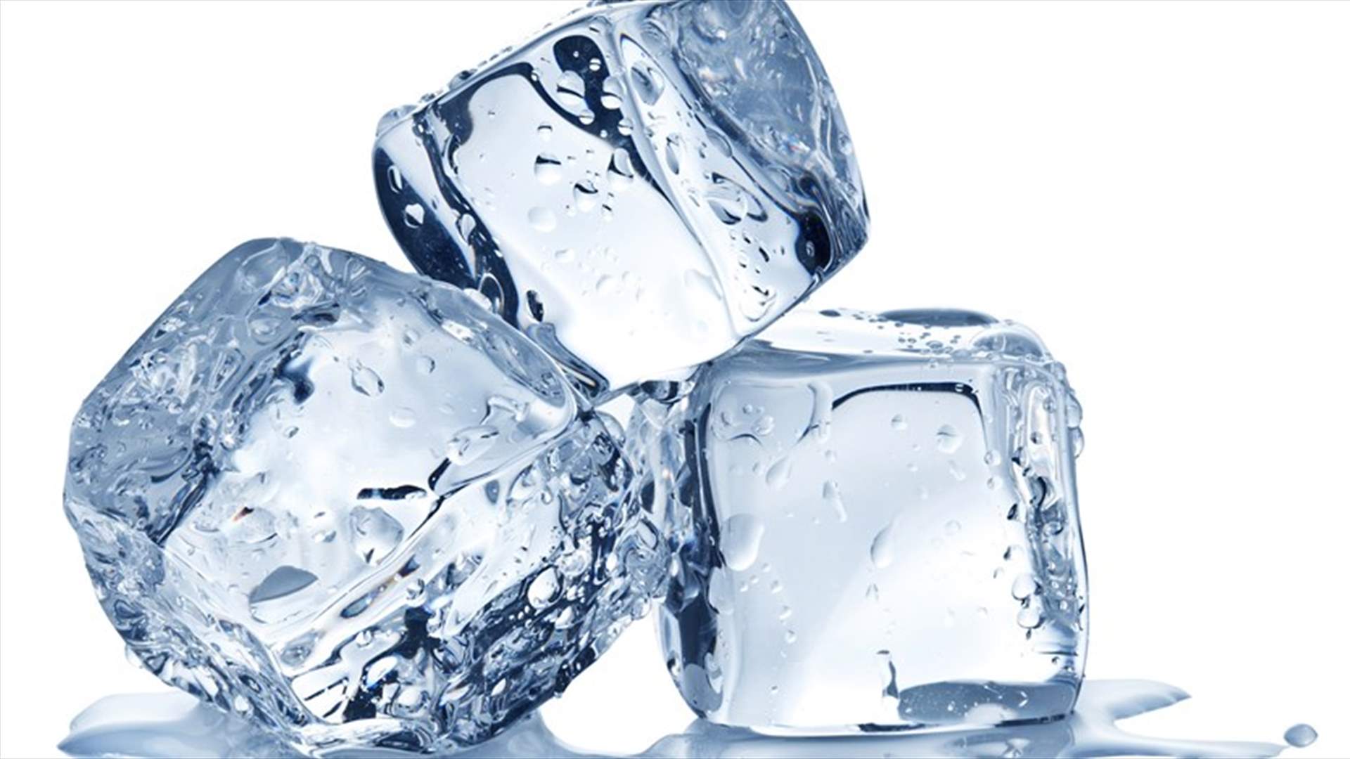 تناول مكعبات الثلج... الأسباب والمضاعفات