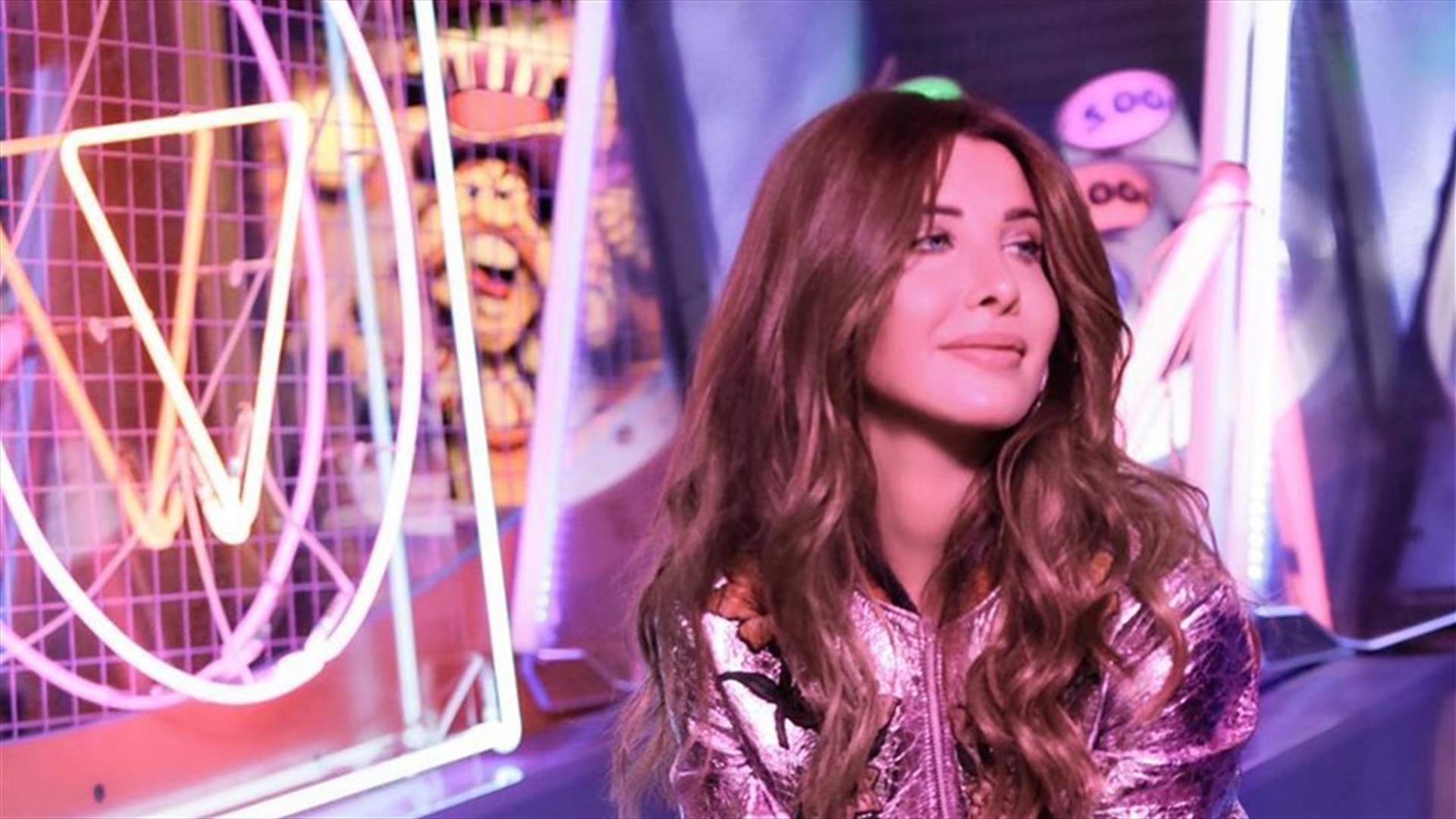 نانسي عجرم تحتفل بعيد ميلاد ابنتيها...حوريات وحفل من قعر البحر!