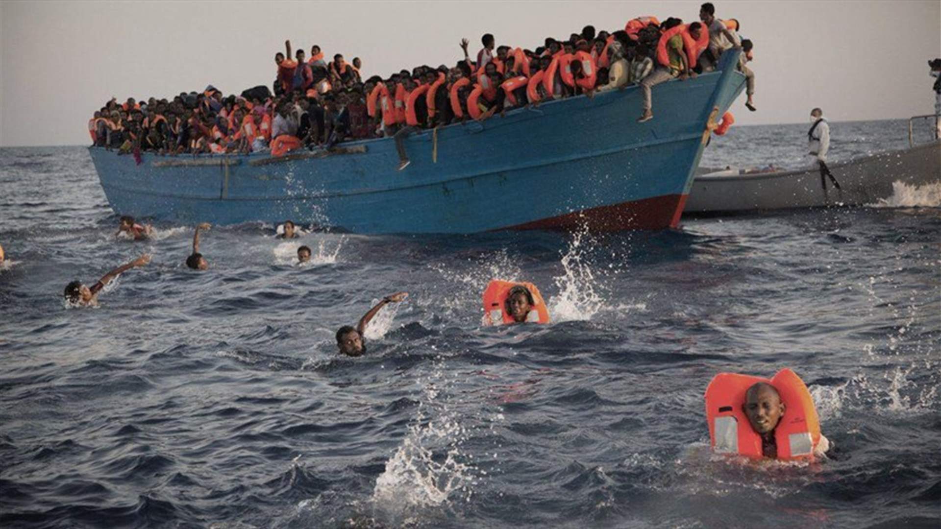 At least 35 migrants dead after boat sinks off Tunisian coast