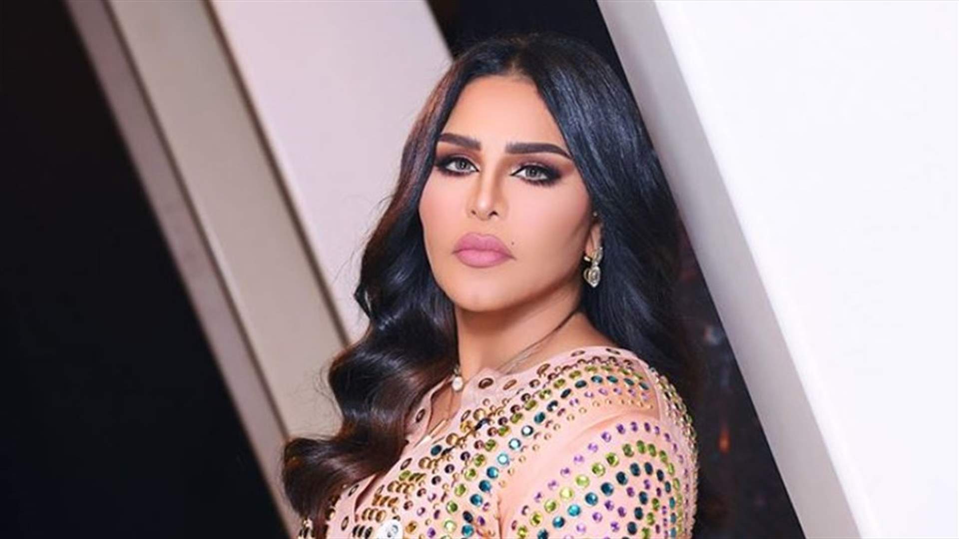 أحلام تجتاح الانترت بفيديو قديم لها... هل كانت أجمل في الماضي؟