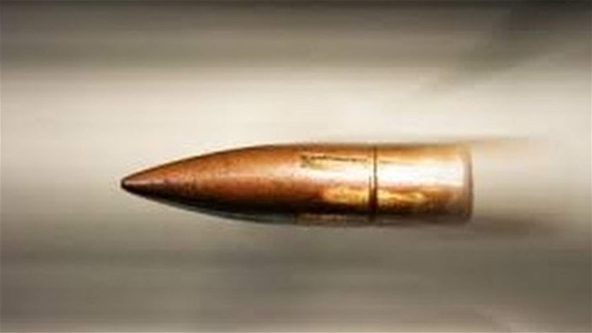 أطلق النار على زوجته وابنه في فنيدق