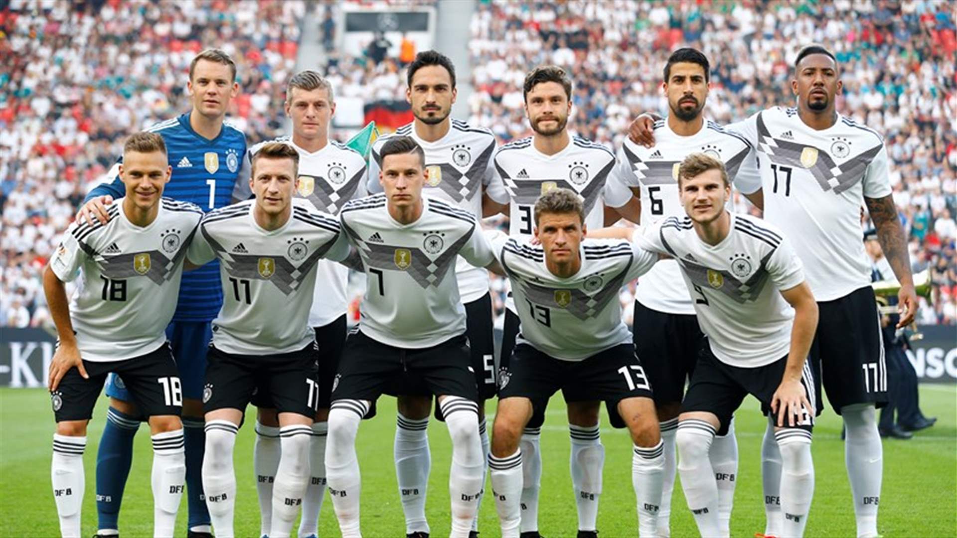 الفريق الألماني في طريقه الى روسيا... واللاعب ماريو غوميز ينشر صورة من الطائرة