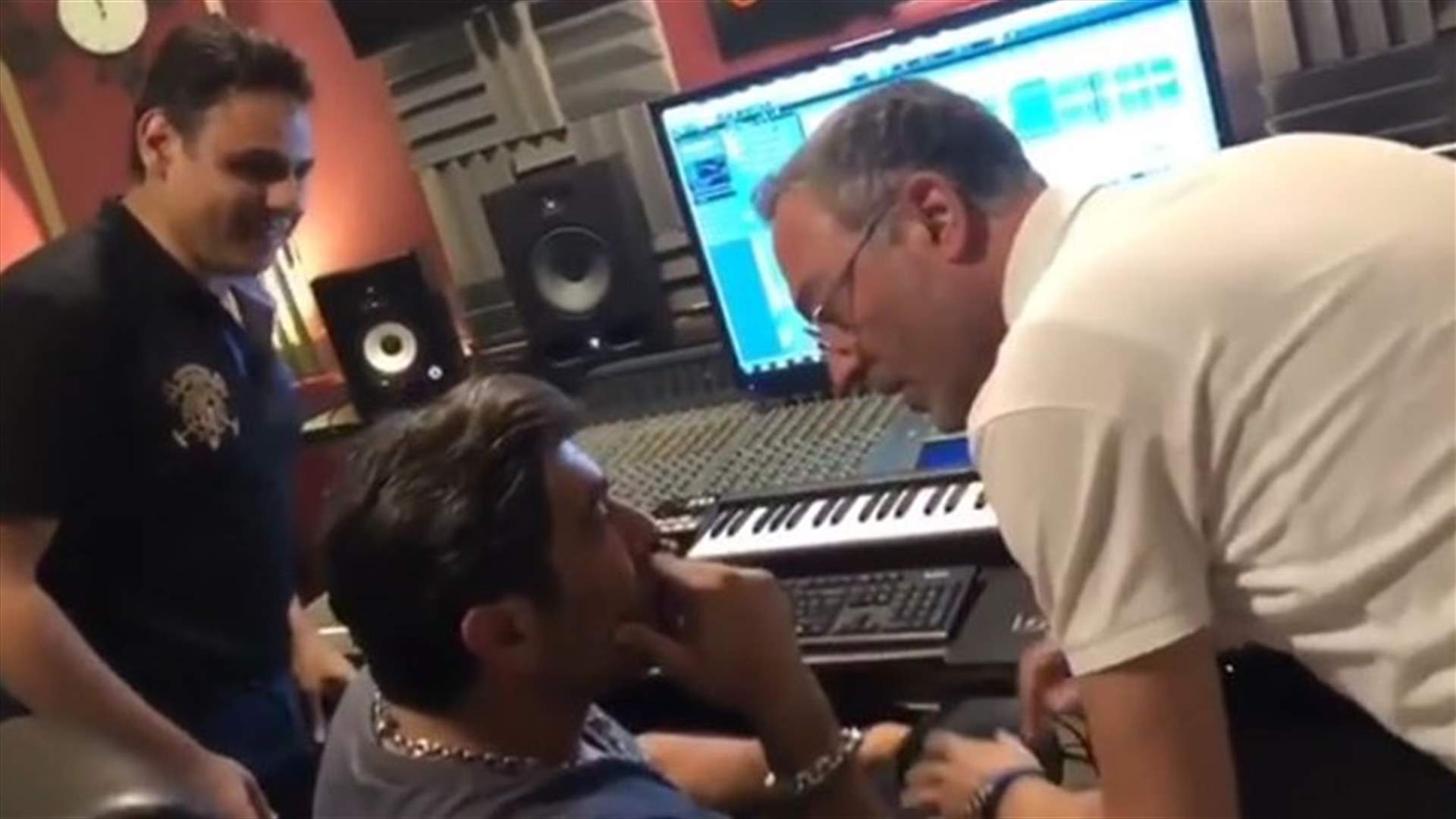 فيديو لوائل كفوري يسجّل أغنية "خلص" يشوّق الجمهور!