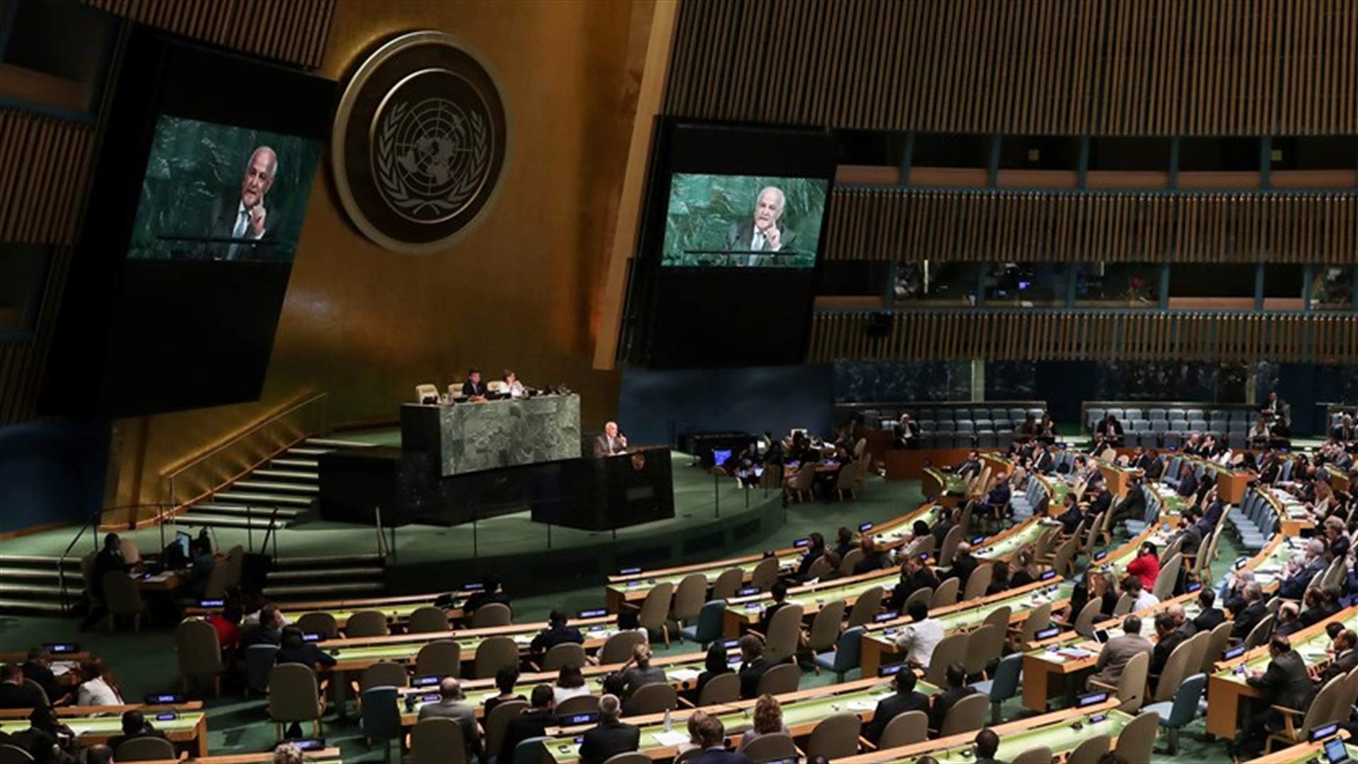 بالصورة - الأمم المتحدة تدين إسرائيل على خلفية أعمال العنف في غزة... والسفير الفلسطيني يصفق فرحاً