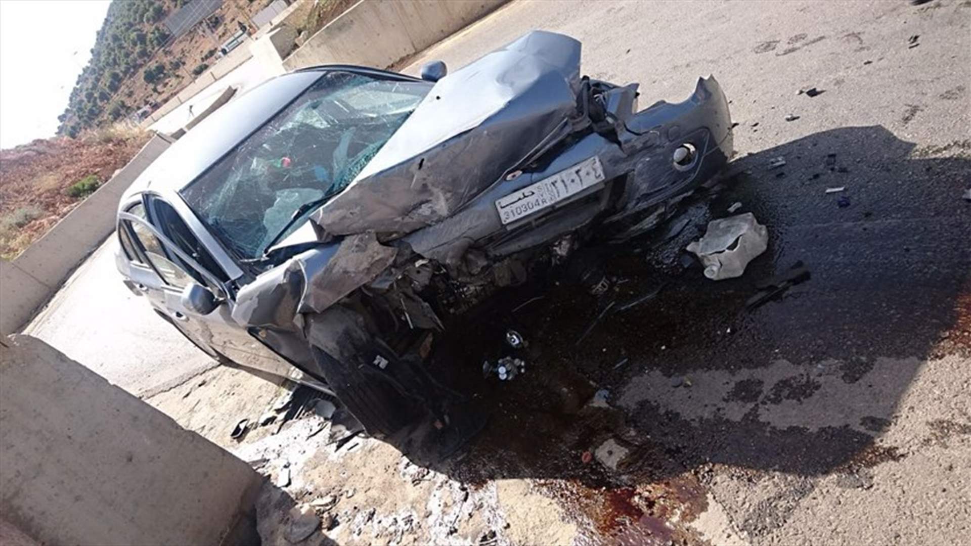 4 جرحى بحادث سير عند نقطة المصنع الحدودية