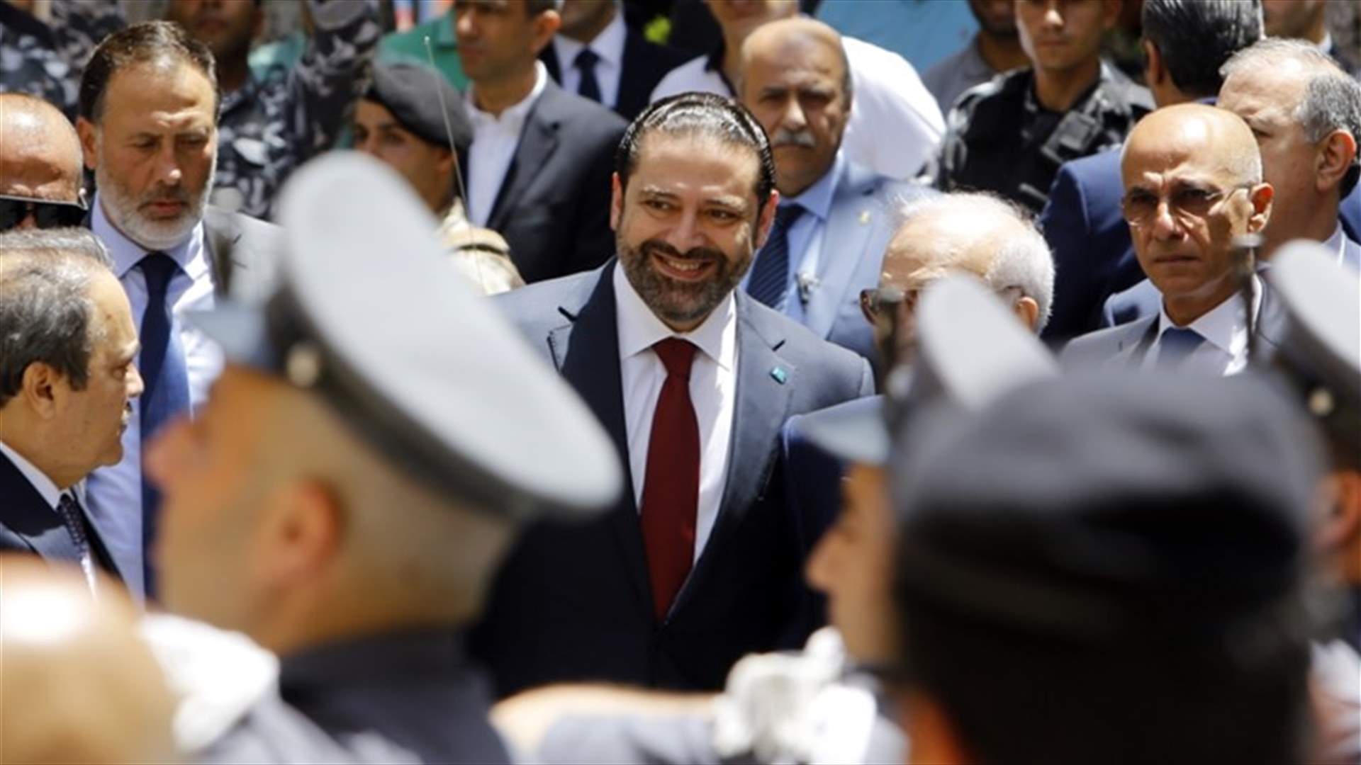 الاخبار: الرئيس المكلف بين كفتي الموزِّرين والمستوزَرين