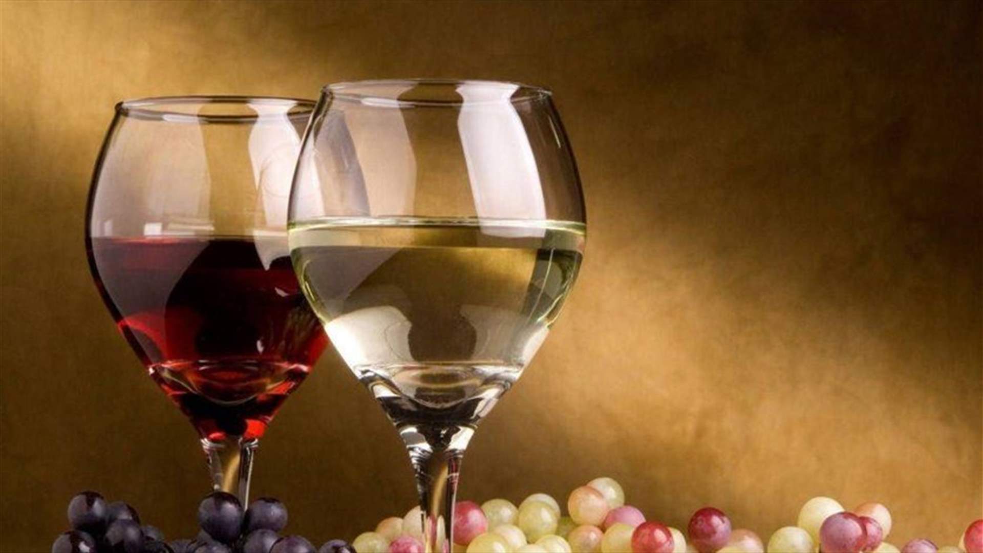 الاخبار: رئيس التفتيش "يسوّق" النبيذ في سويسرا!