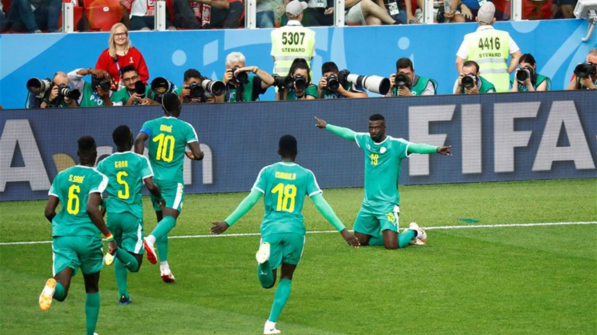 السنغال تعاقب بولندا على اخطائها... وتفوز 2-1 في المجموعة الثامنة