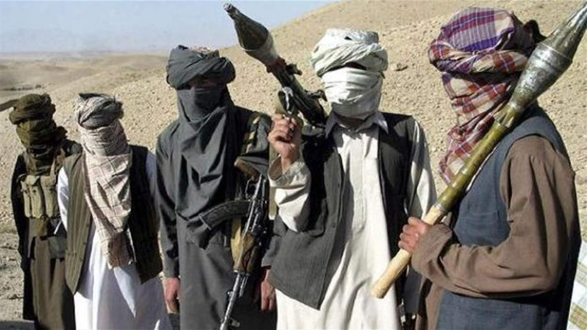 طالبان تقتل عناصر من الشرطة الأفغانية...
