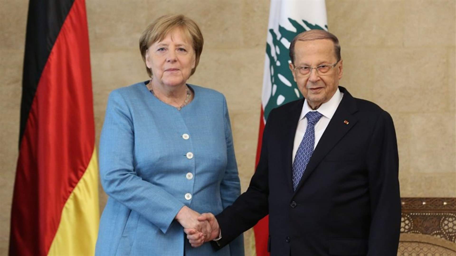 عون لميركل: لا نريد ان نموت والنازحون ما زالوا في لبنان