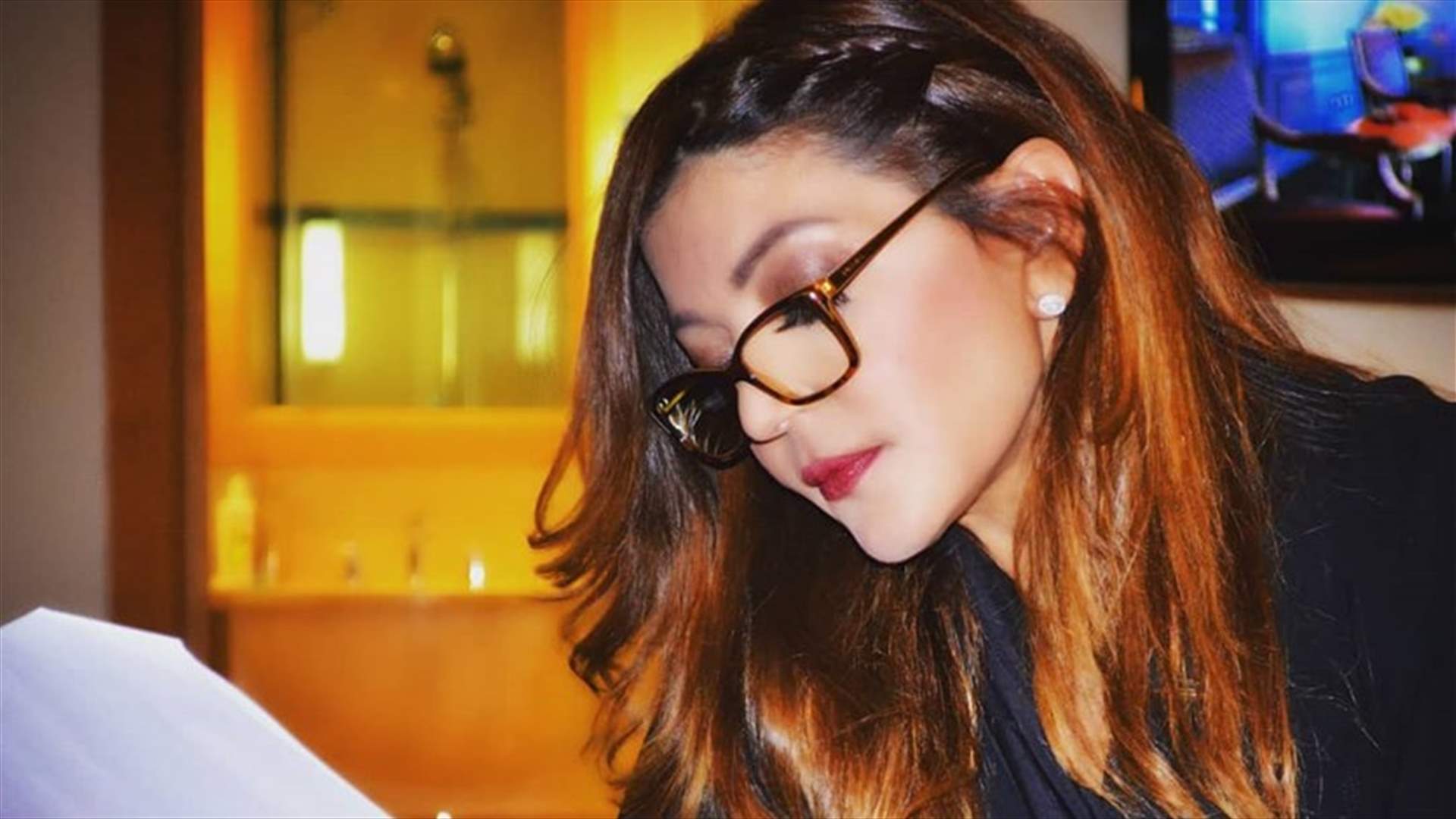 صورة قديمة تجمع سميرة سعيد بالعندليب الأسمر