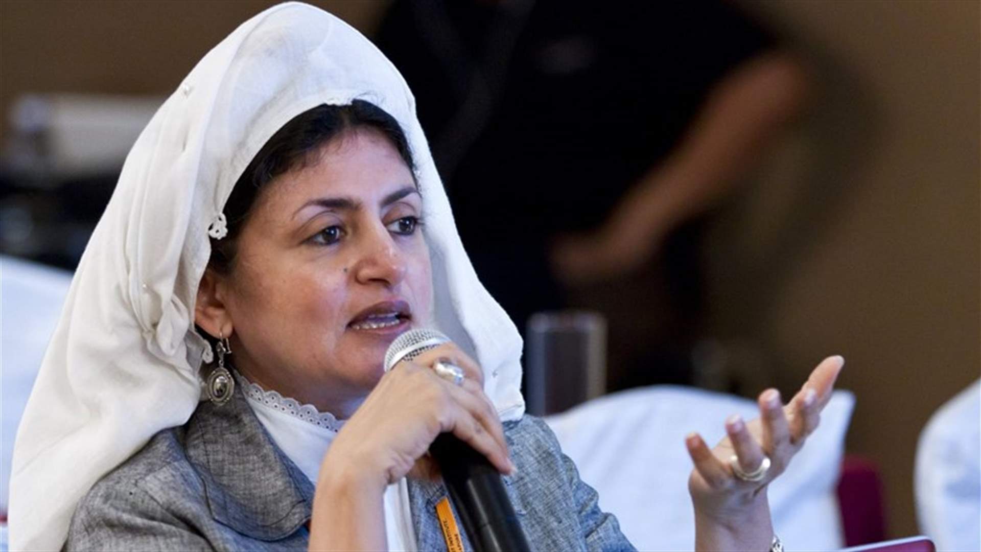حقوقيون يتحدثون عن اعتقال السلطات السعودية الناشطة هتون الفاسي