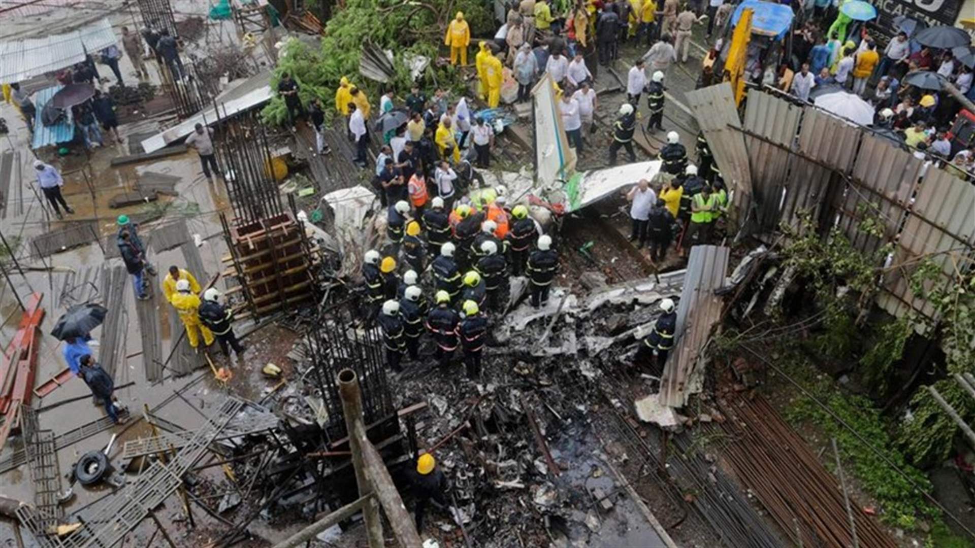 خمسة قتلى في تحطم طائرة صغيرة في بومباي