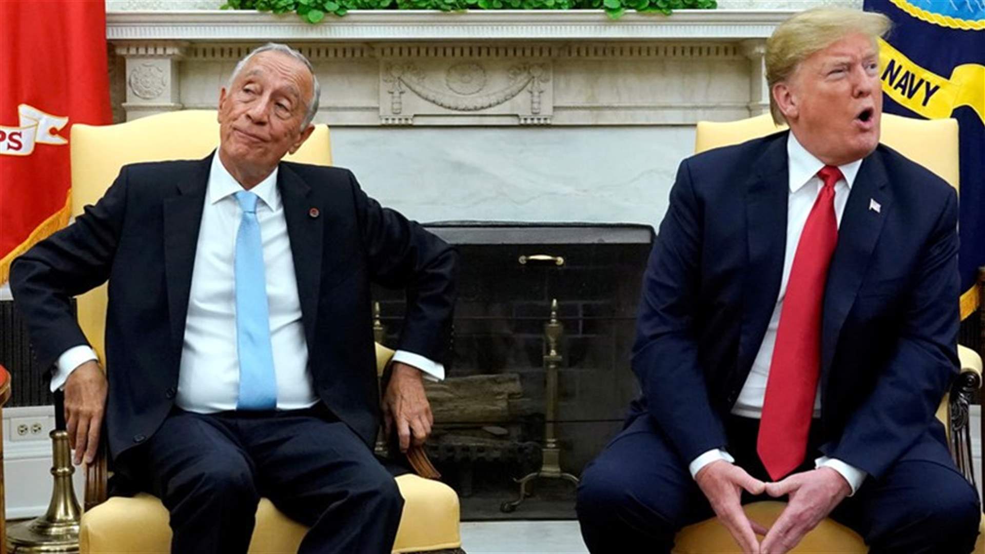 بالفيديو - مصافحة غريبة بين ترامب ونظيره البرتغالي