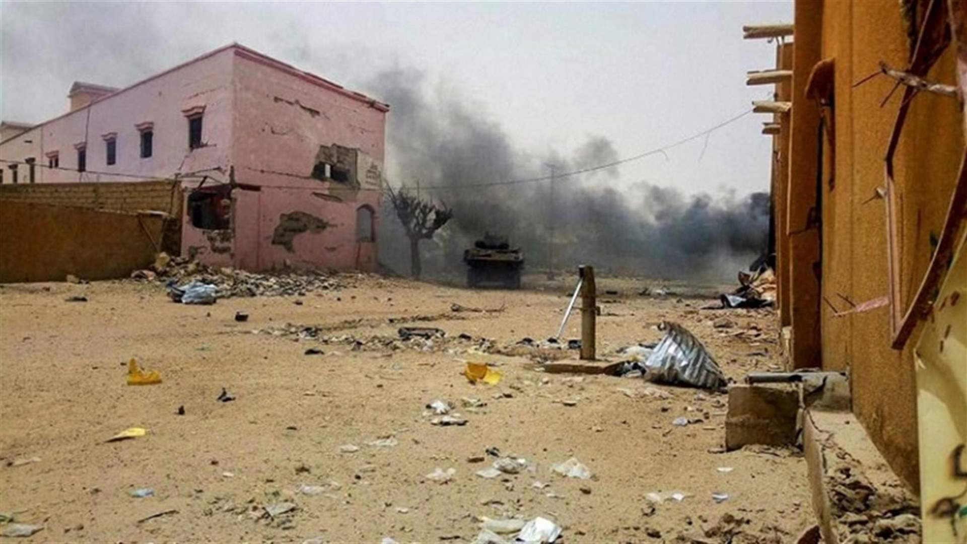 إصابة 4 جنود فرنسيين في هجوم "إرهابي" في شمال مالي