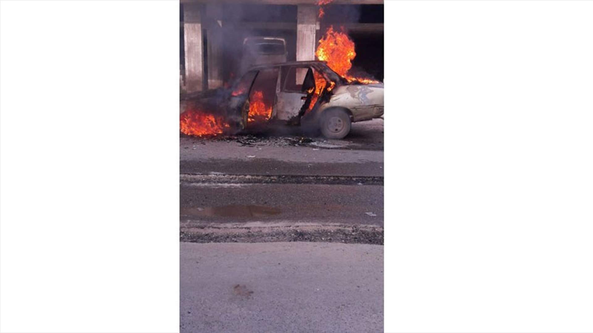 احتراق سيارة في بلدة تل عباس الغربي