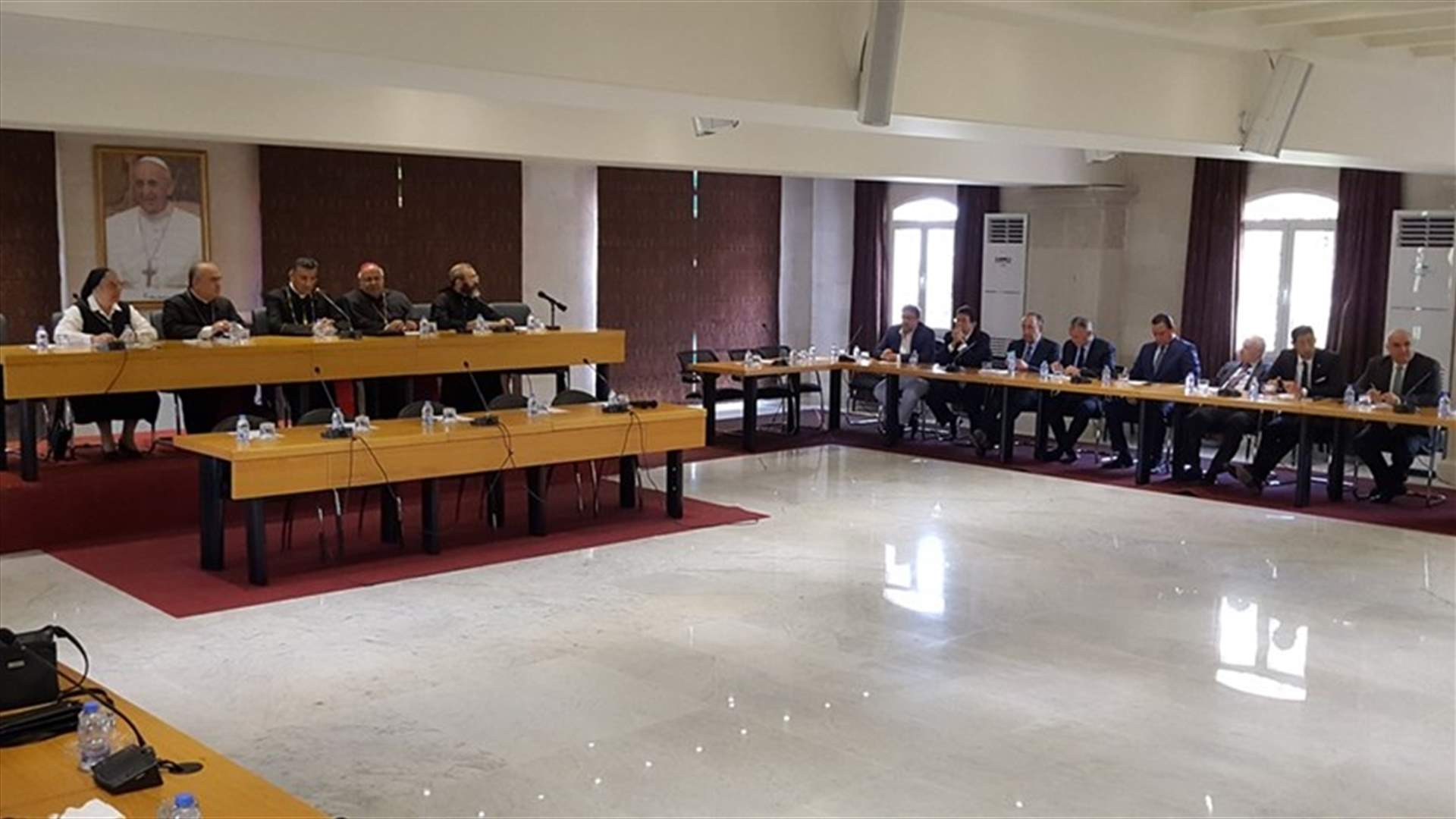 الراعي ترأس لقاء حول المدارس الكاثوليكية: لا يمكن الدولة التنصل من مسؤوليتها بحجة العجز