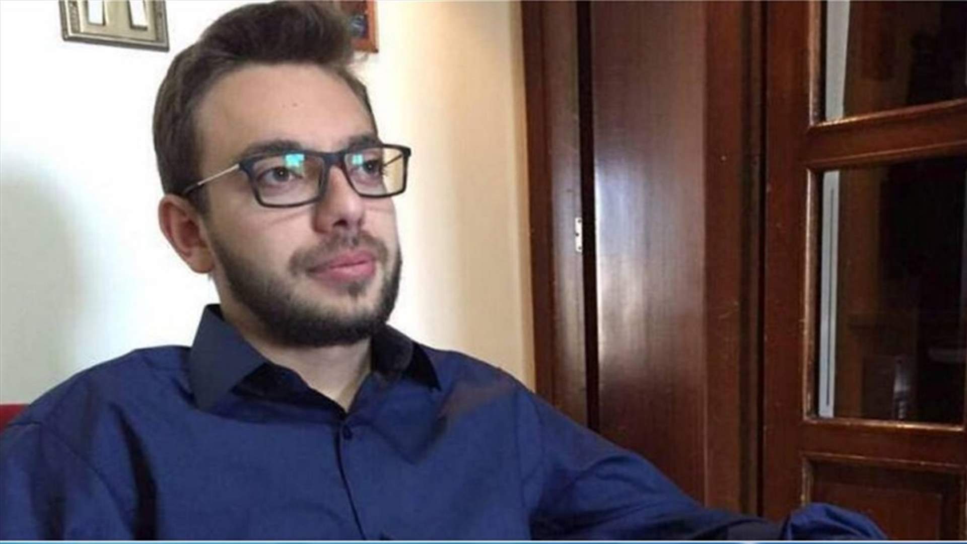 ماذا فعل المتهم "م.الاحمر" خلال جلسة محاكمة المتهمين بقتل روي حاموش؟