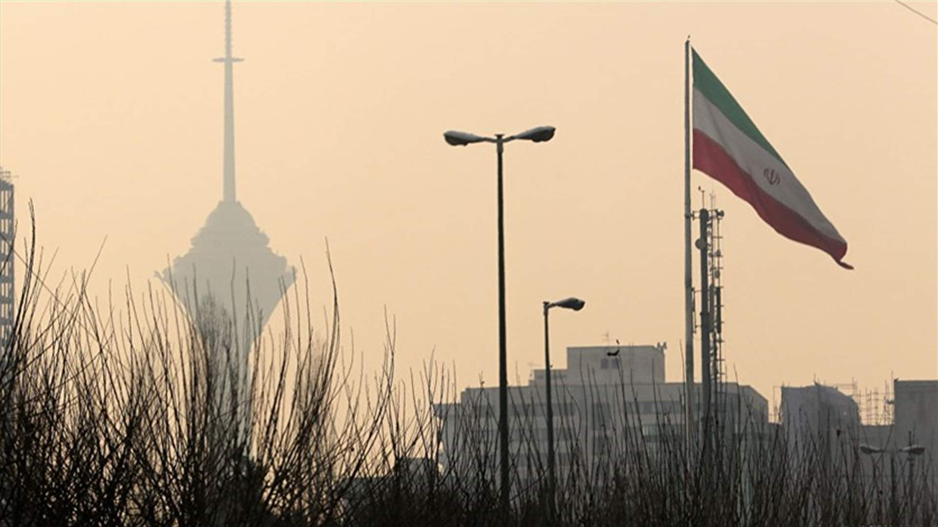 طهران تهدد هولندا بالردّ على طرد اثنين من دبلوماسييها