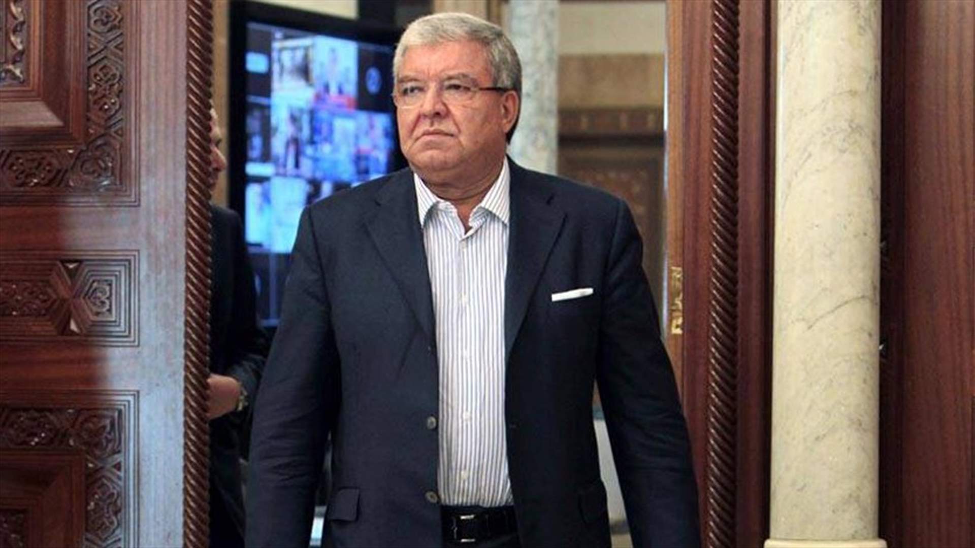 المشنوق لـ"الجمهورية": طُعنت من ماكينة "المستقبل"