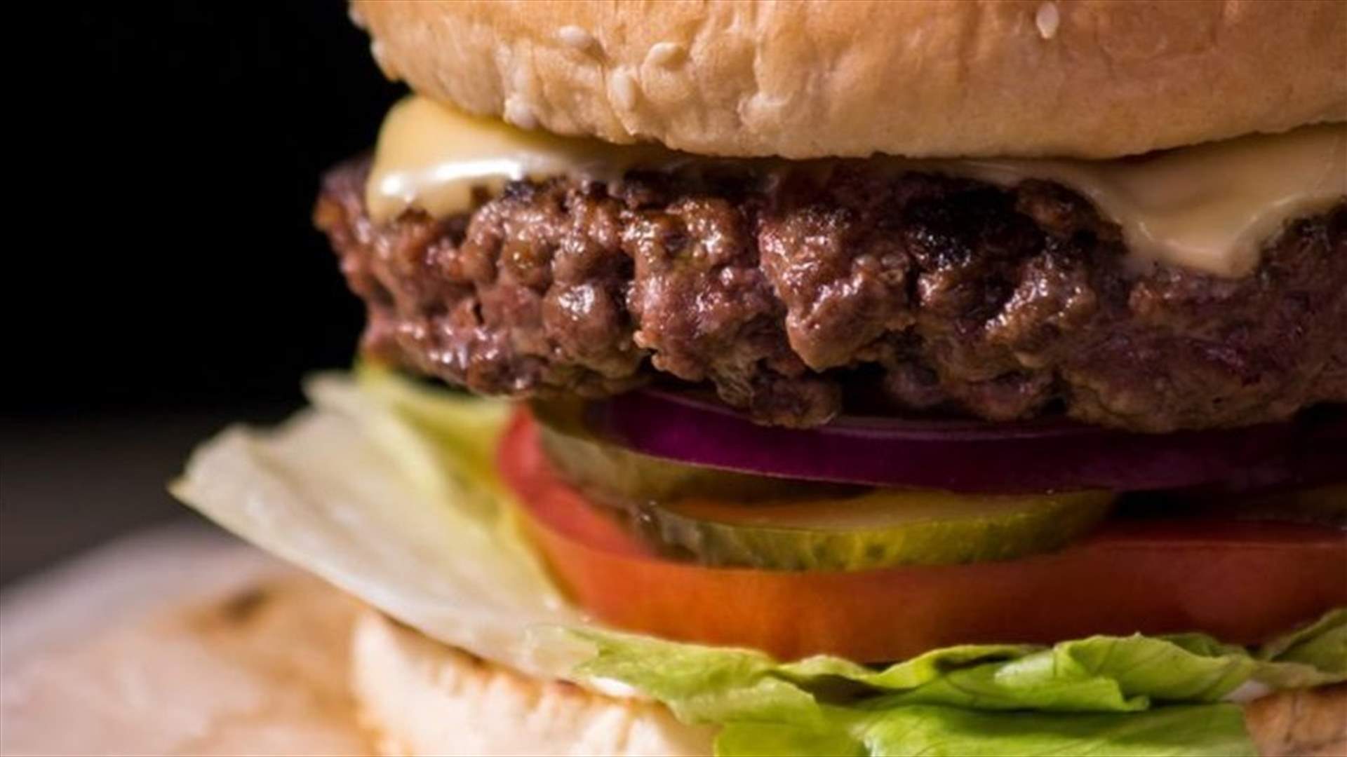 Man Keeps Fast Food Meal For Six Years to Prove It Doesn’t Rot