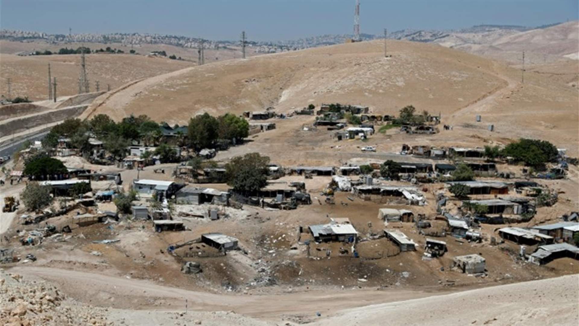 المحكمة الاسرائيلية العليا ترجئ مجددا إخلاء قرية بدوية