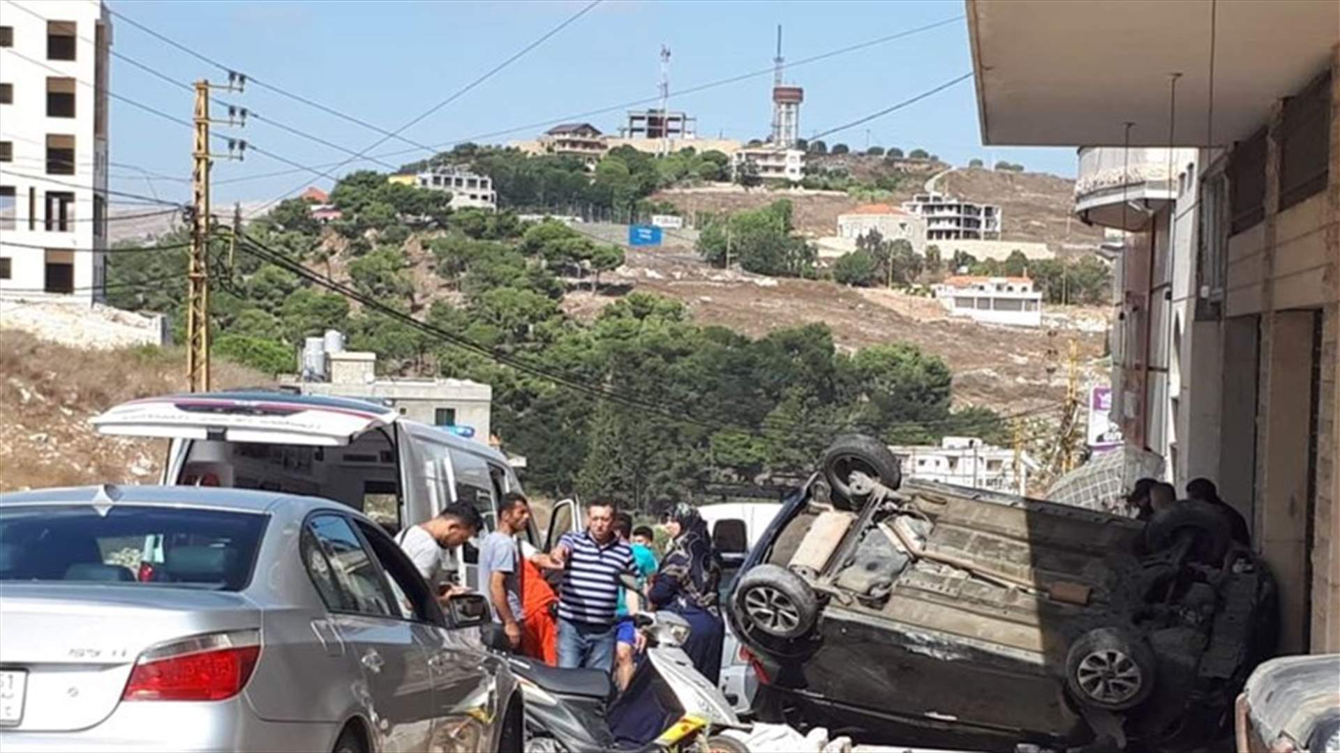 تدهور سيارة في النبطية ونجاة السائق بأعجوبة
